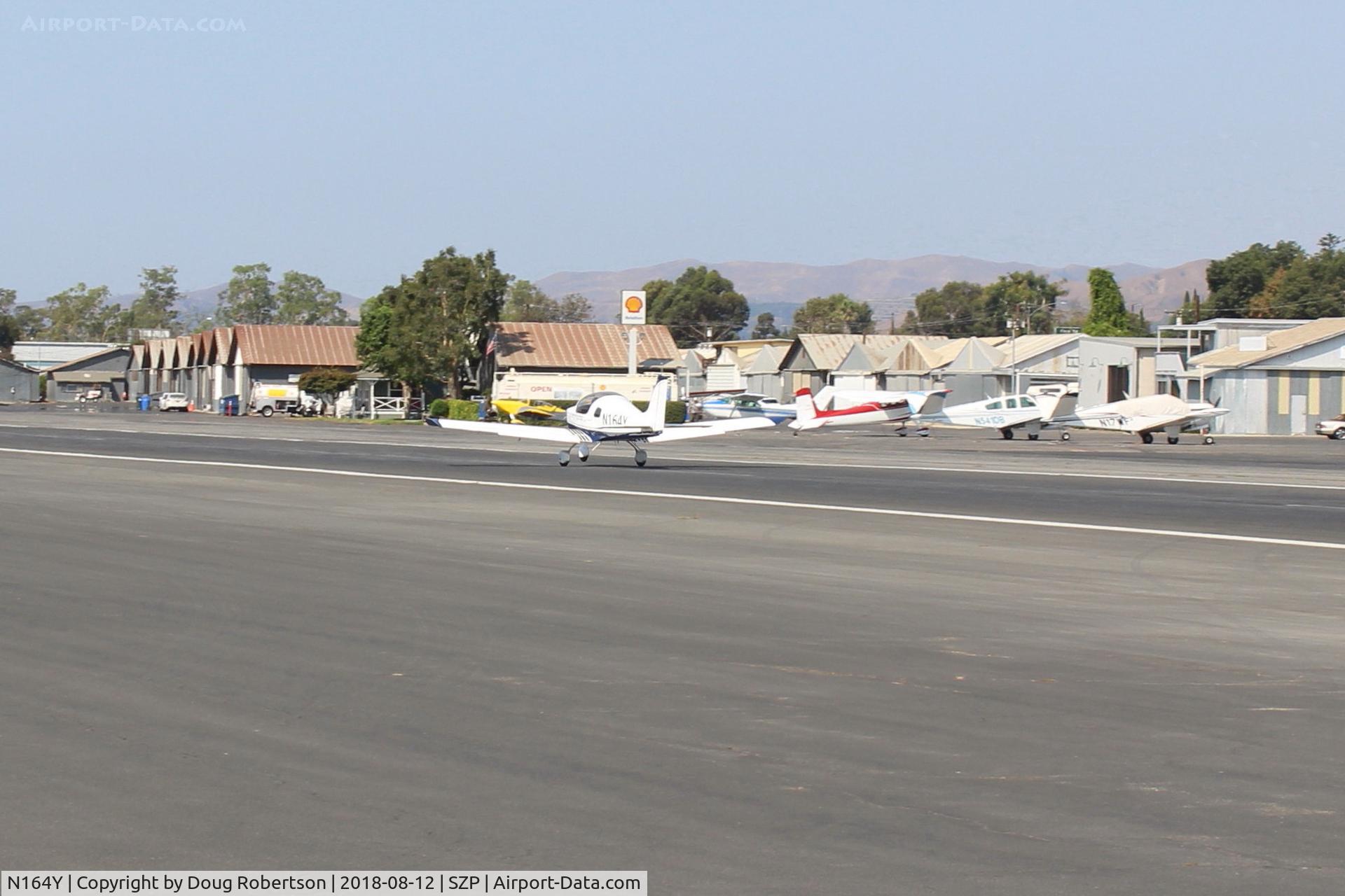 N164Y, 2013 The Airplane Factory Sling 2 C/N 130, 2013 The Airplane Factory Pty Ltd SLING 2, S-LSA from South Africa, Rotax 912IS 100 Hp, takeoff roll Rwy 22