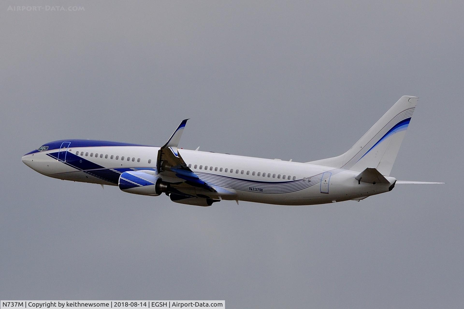 N737M, 2002 Boeing 737-8EQ BBJ C/N 33361, Leaving Norwich.