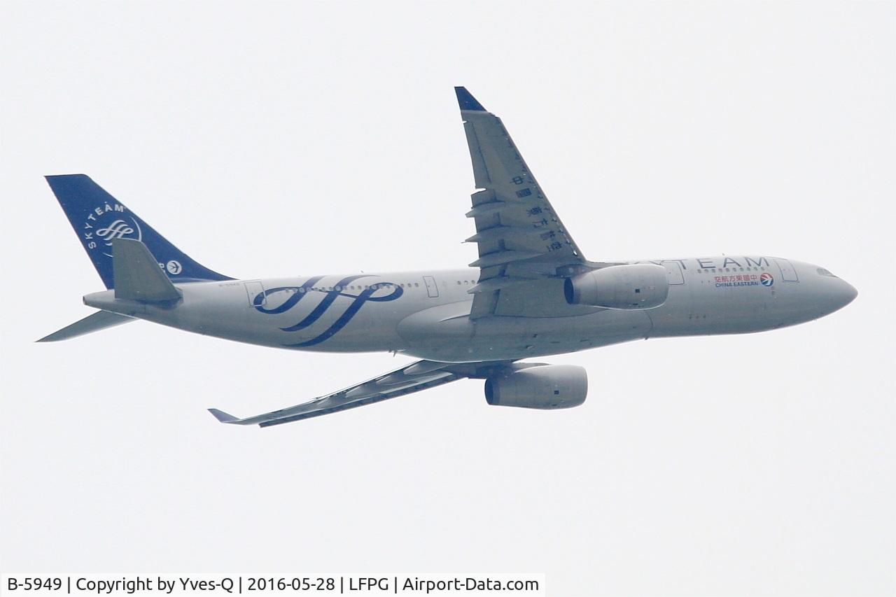 B-5949, 2014 Airbus A330-243 C/N 1537, Airbus A330-243, Take off rwy 06R, Roissy Charles De Gaulle airport (LFPG-CDG)