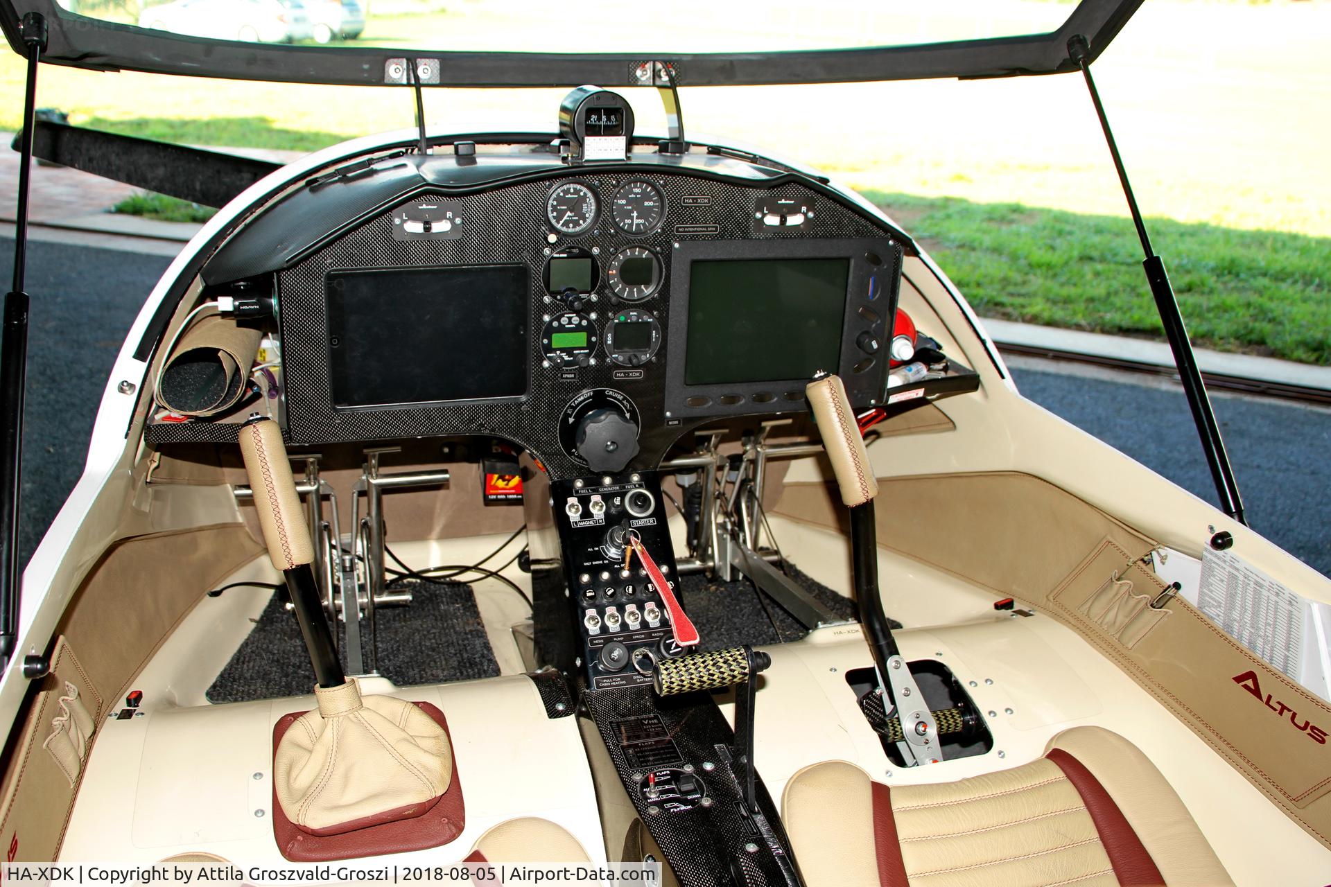 HA-XDK, 2017 Omikron-Dokk Altus C/N 001, Kövesgyürpuszta airfield, Hungary