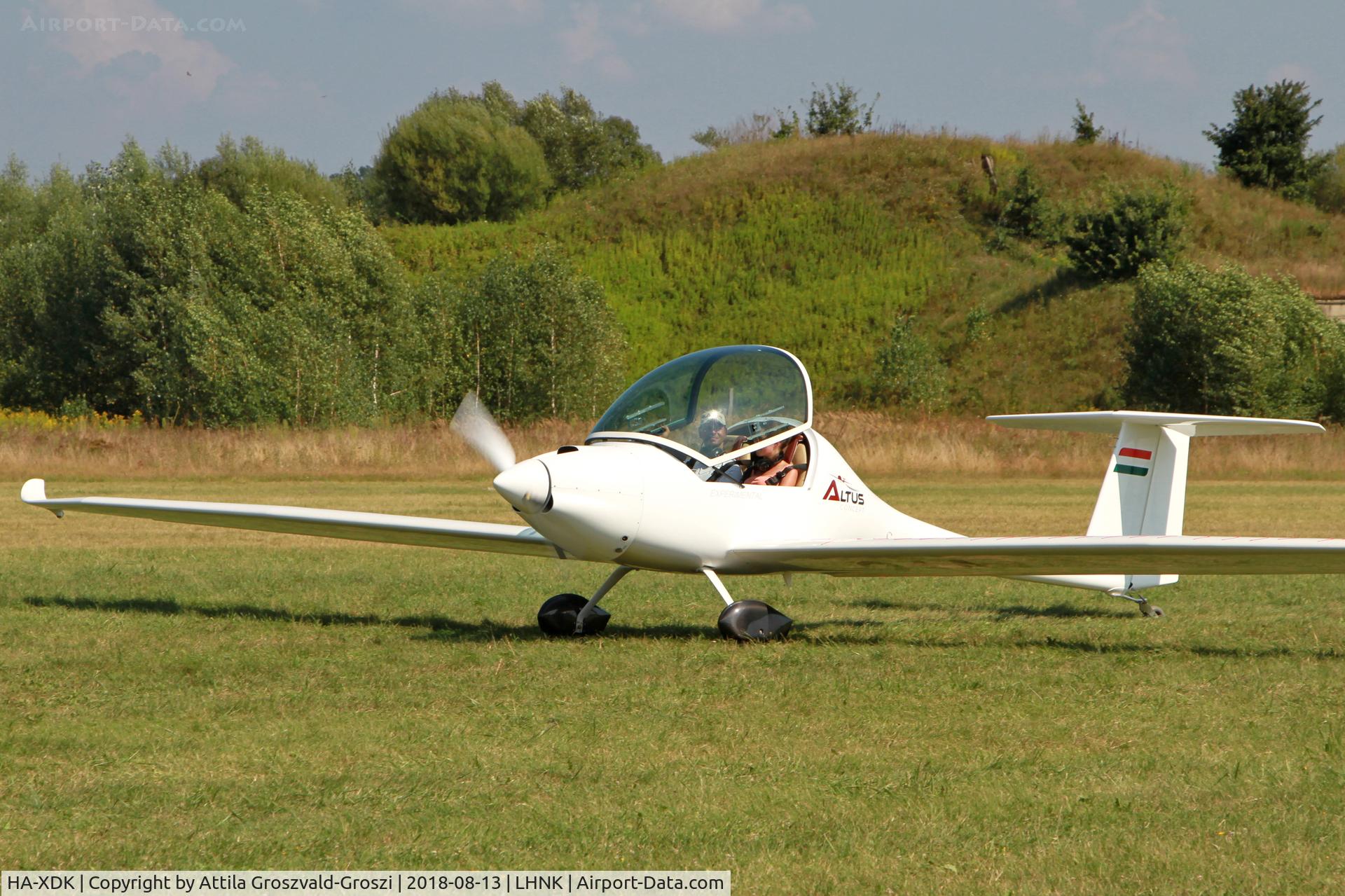 HA-XDK, 2017 Omikron-Dokk Altus C/N 001, Nagykanizsa Airport, Hungary. 16th FAI World Microlight Championship 2018 Nagykanizsa.