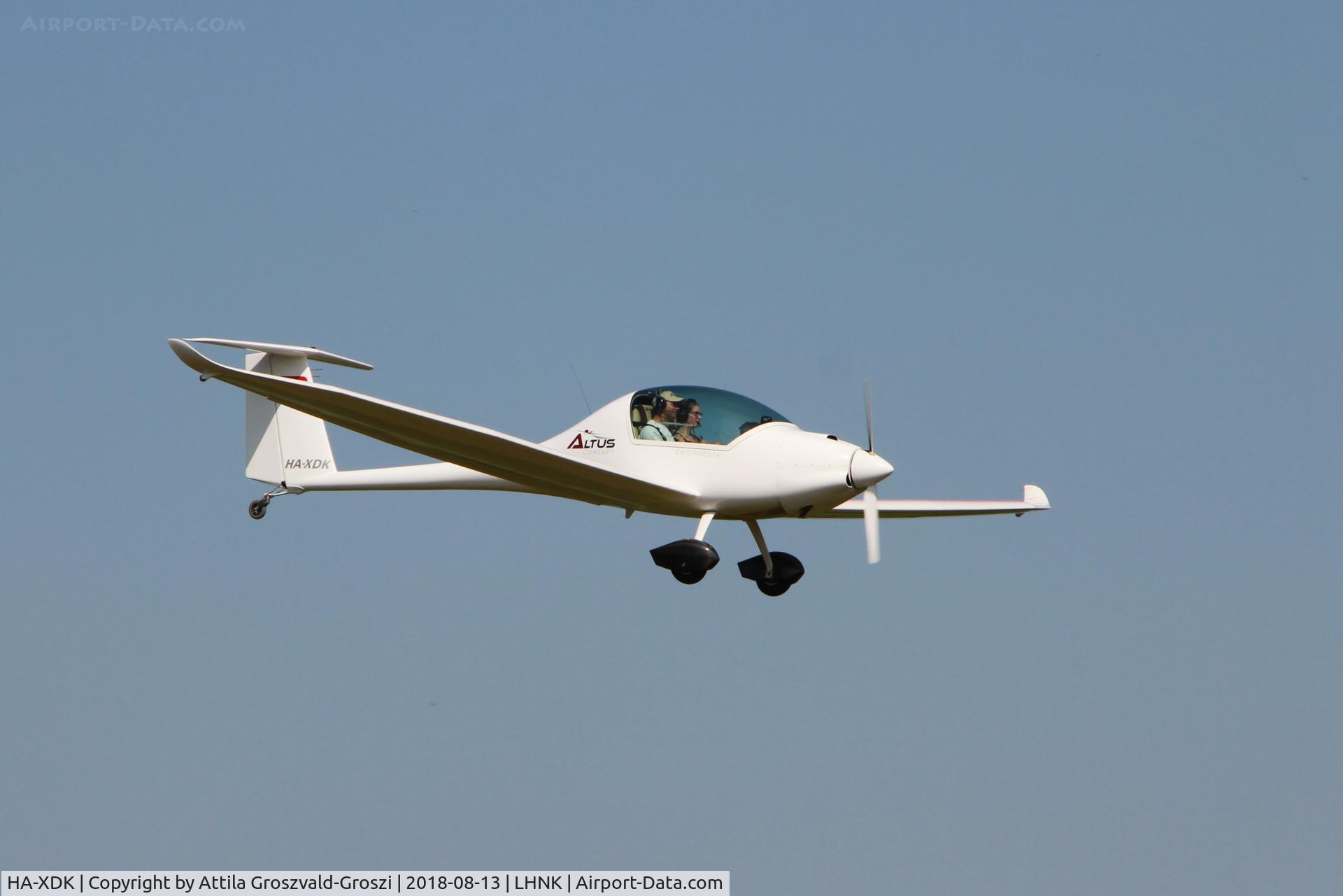 HA-XDK, 2017 Omikron-Dokk Altus C/N 001, Nagykanizsa Airport, Hungary. 16th FAI World Microlight Championship 2018 Nagykanizsa.