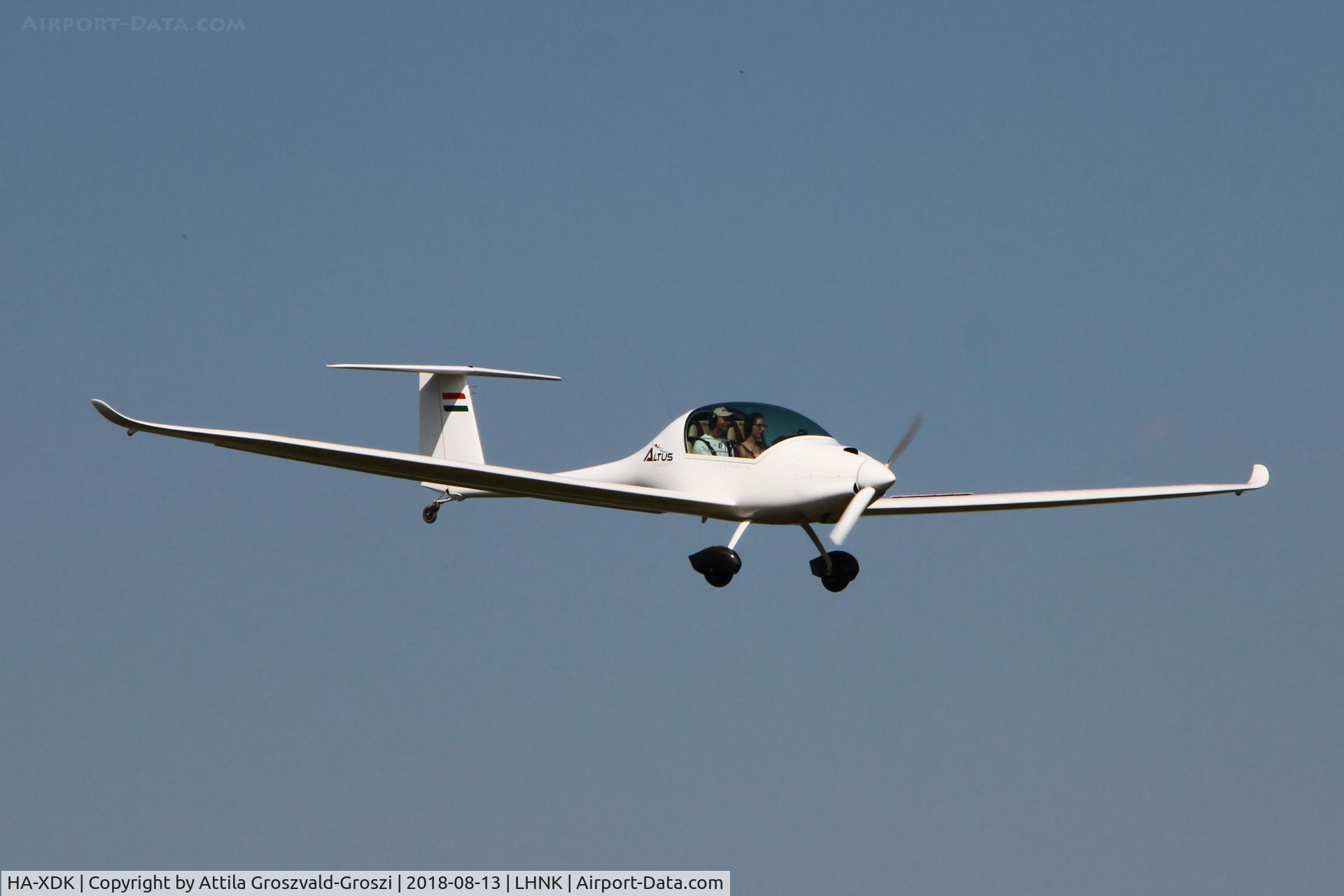 HA-XDK, 2017 Omikron-Dokk Altus C/N 001, Nagykanizsa Airport, Hungary. 16th FAI World Microlight Championship 2018 Nagykanizsa.