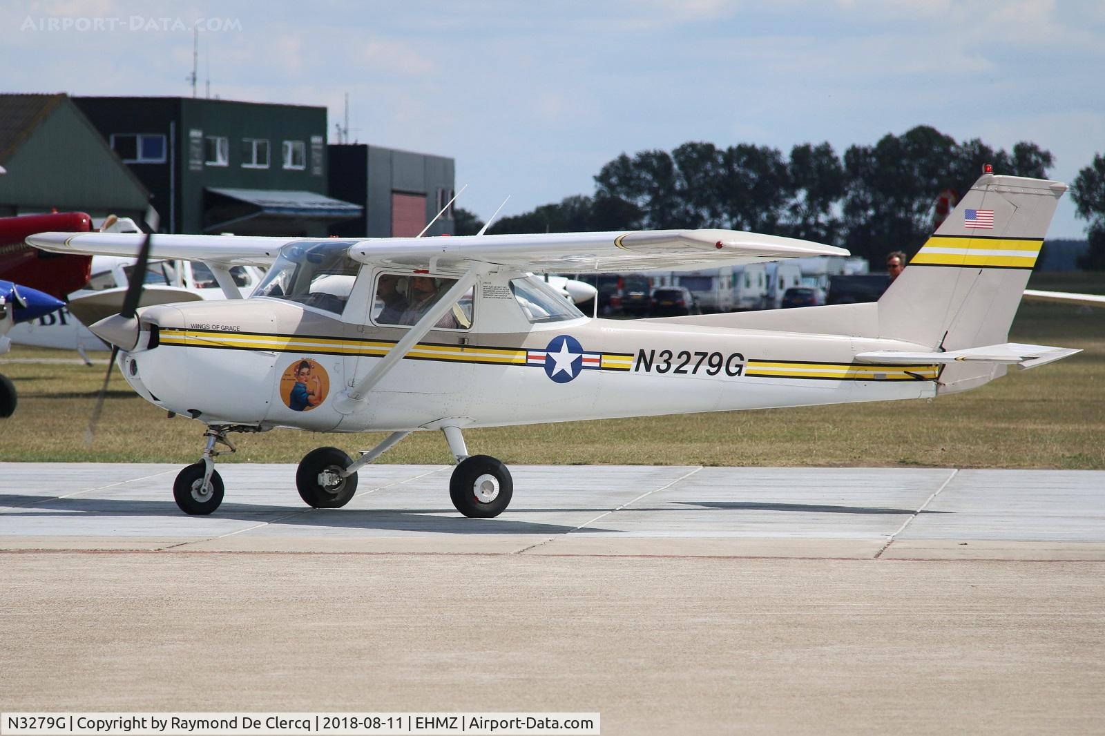 N3279G, 1973 Reims F150L C/N F15000920, At Midden Zeeland.