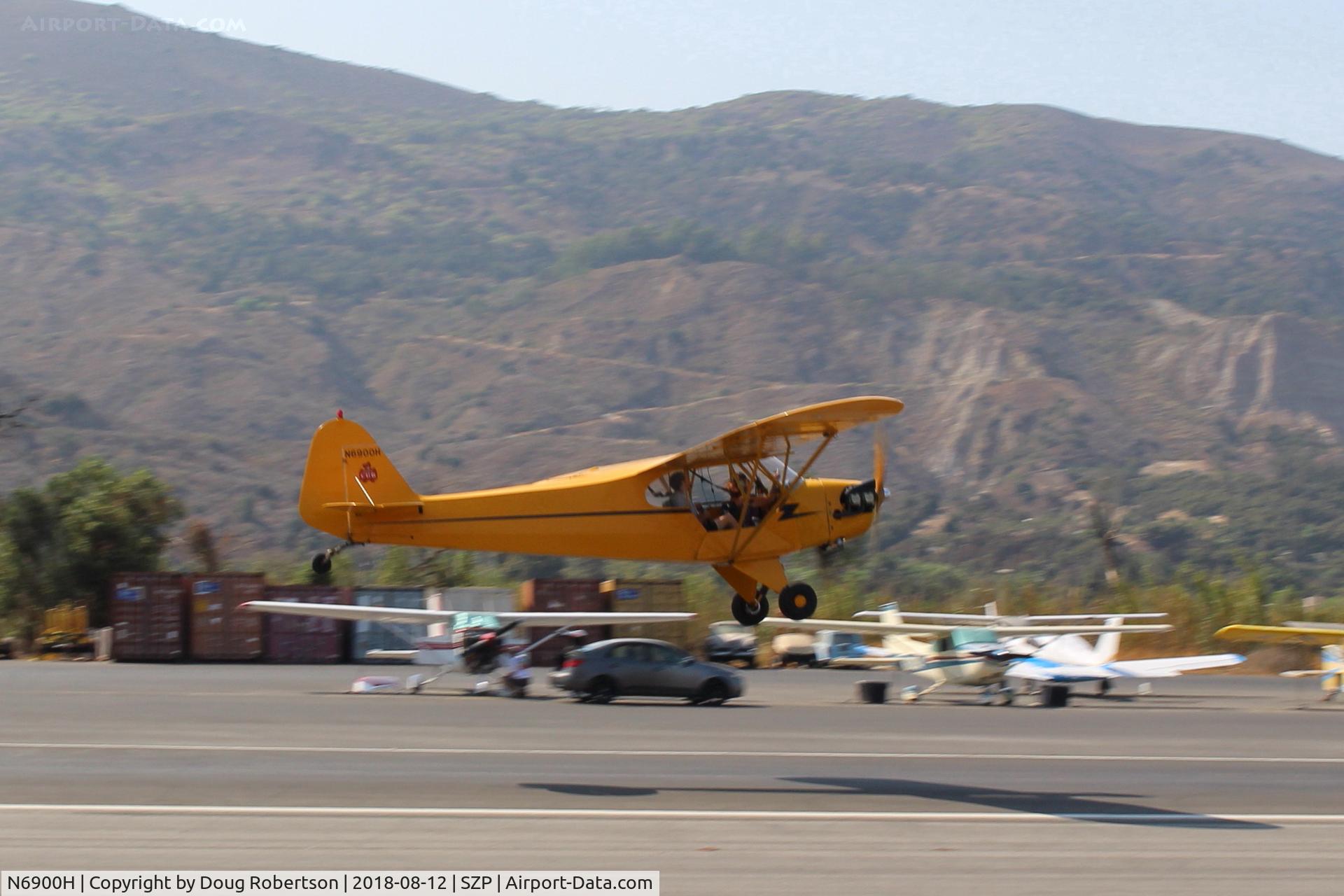 N6900H, 1946 Piper J3C-65 Cub Cub C/N 20129, 1946 Piper J3C-65 CUB, Lycoming O-290 135 Hp big upgrade by STC, landing Rwy 22