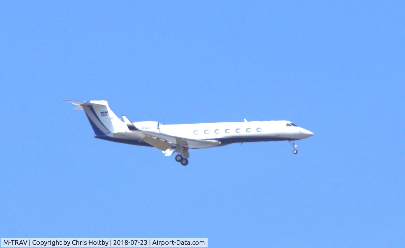 M-TRAV, 2013 Gulfstream Aerospace GV-SP (G550) C/N 5452, Over Potters Bar, Herts