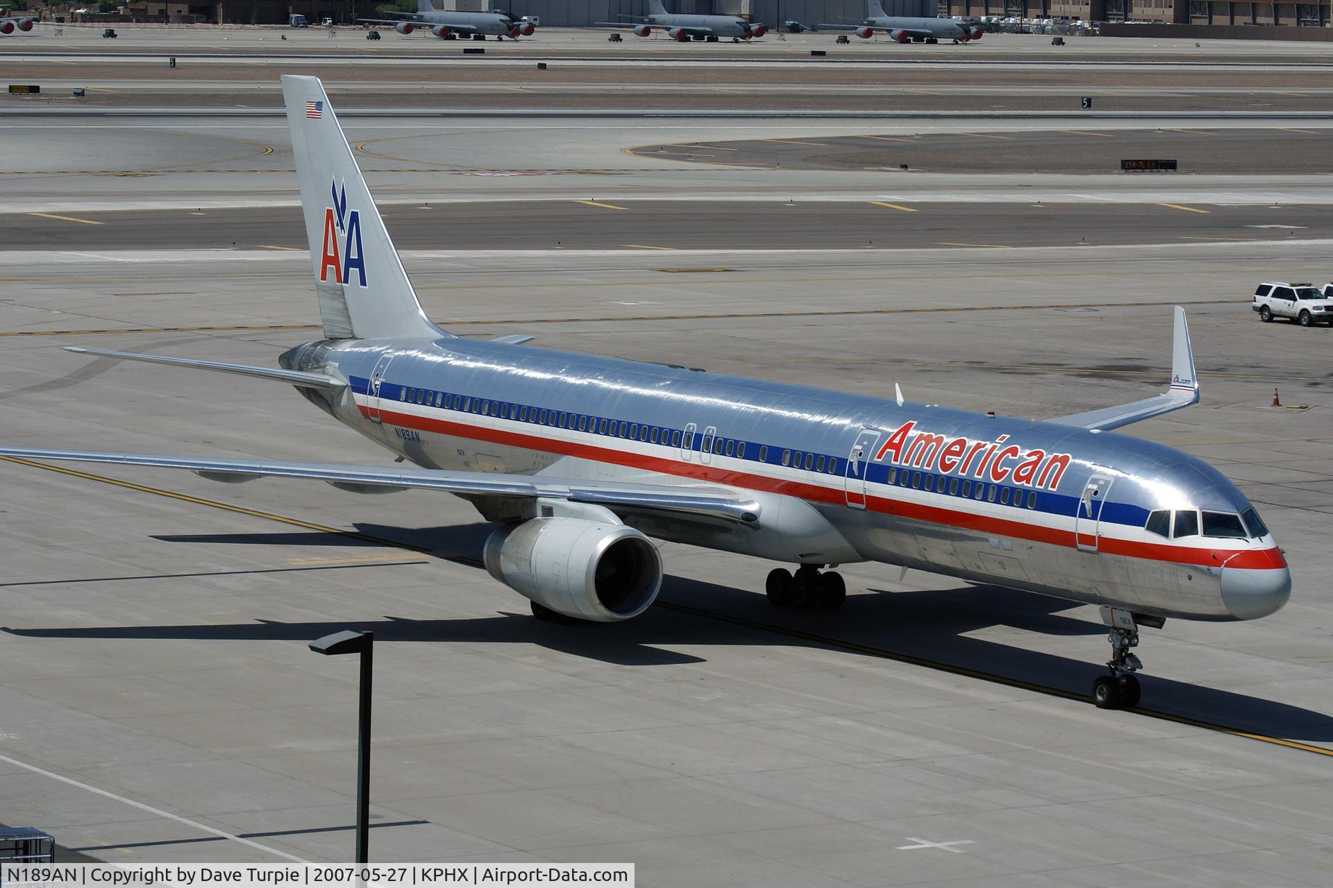 N189AN, 2001 Boeing 757-223 C/N 32383, No comment.