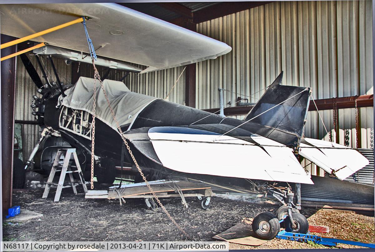 N68117, Boeing A75N1(PT17) C/N 75-7280, Stored