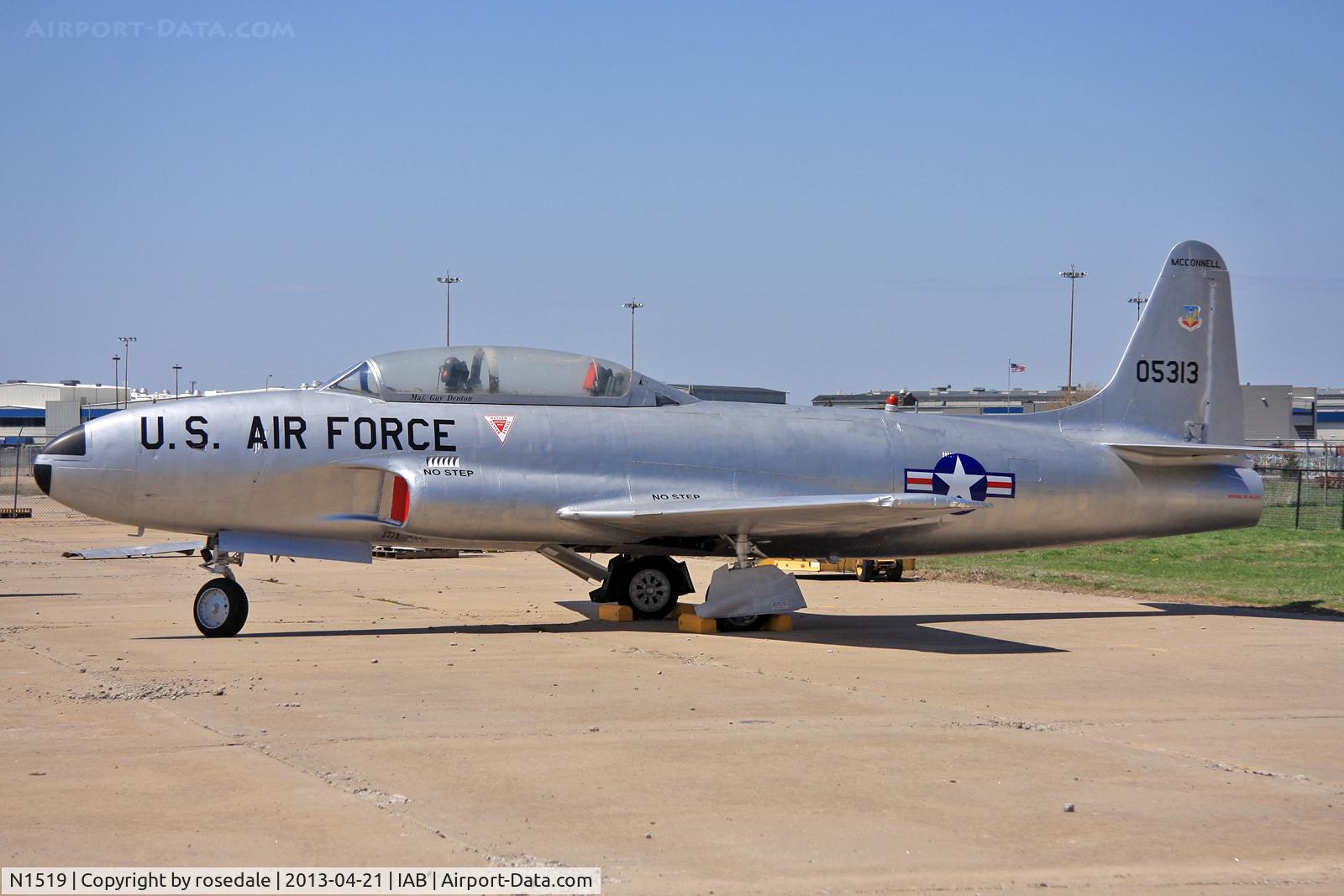 N1519, Lockheed T-33B (TV-2 Seastar) C/N 580-5313, Preserved as 51-4019
