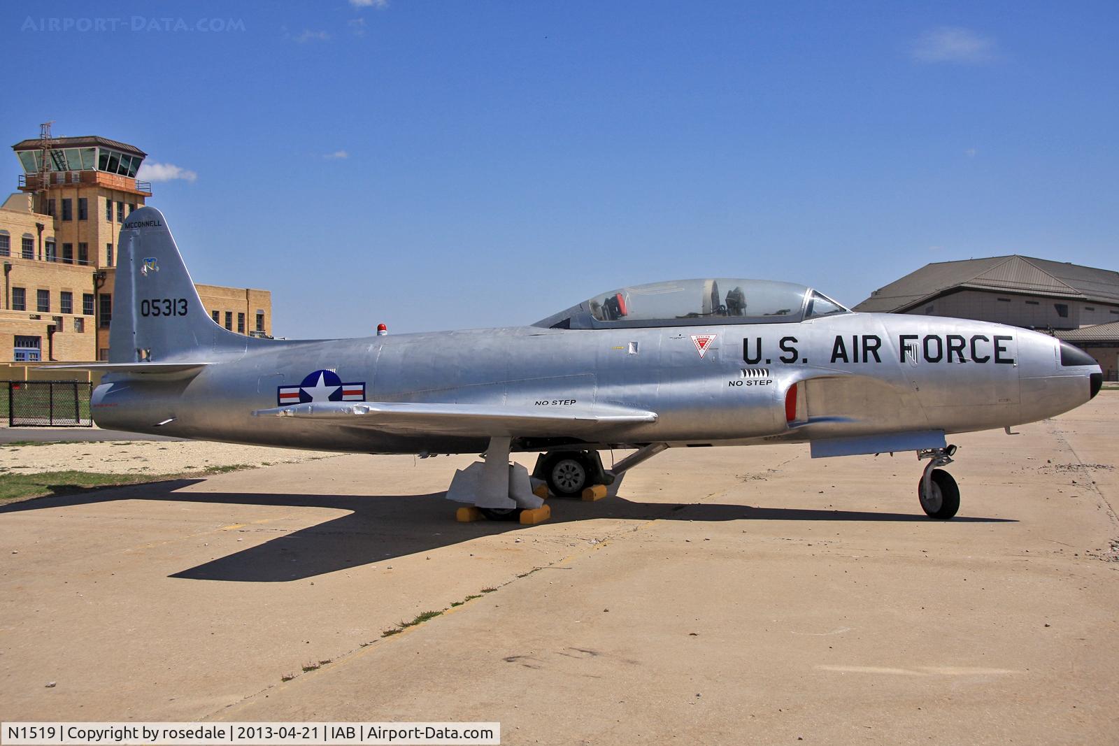 N1519, Lockheed T-33B (TV-2 Seastar) C/N 580-5313, Preserved as 51-4019
