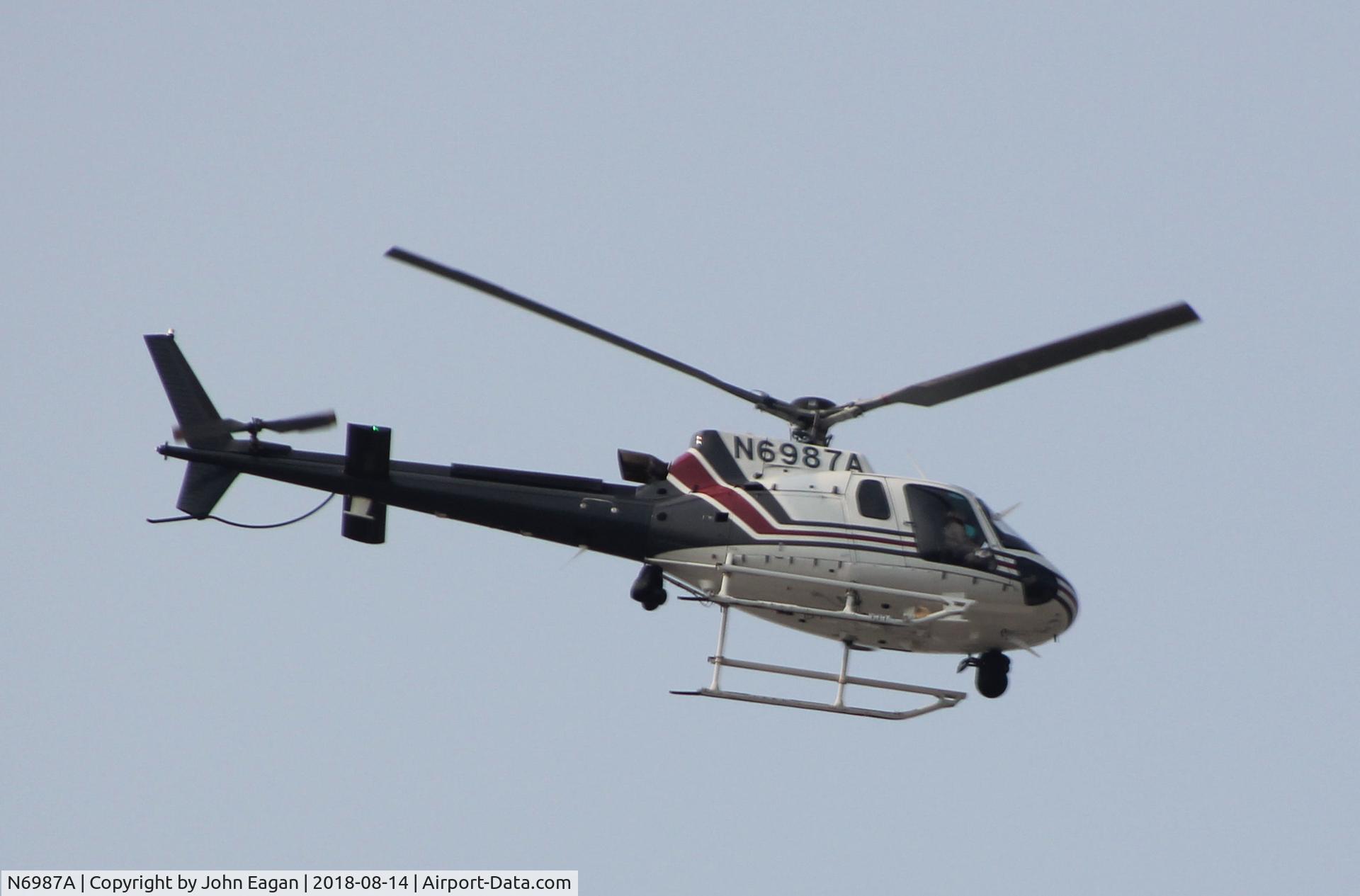 N6987A, 2014 Airbus Helicopters AS-350B-3 Ecureuil C/N 7834, In flight over Whiting, IN 8/14/2018