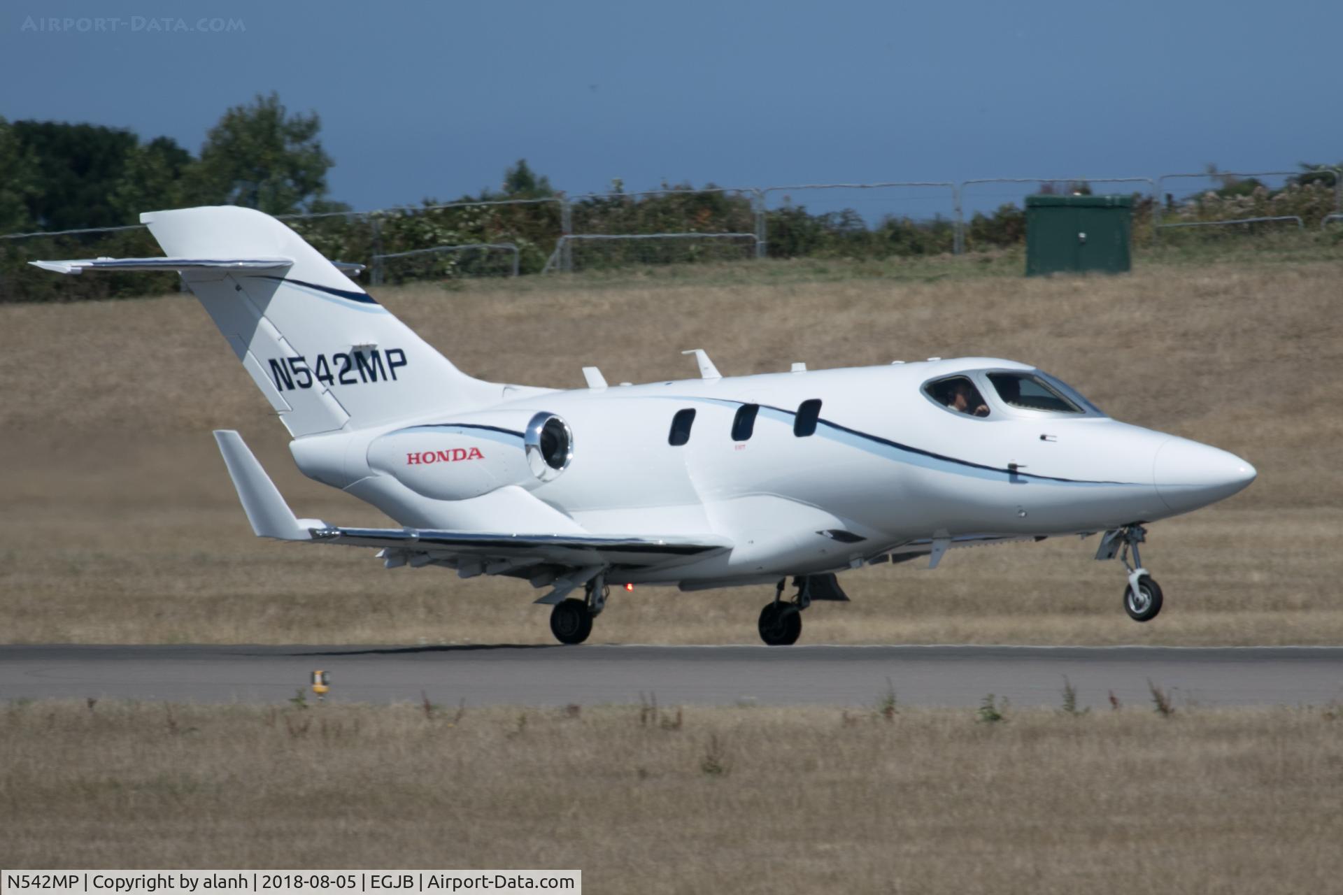 N542MP, 2018 Honda HA-420 HondaJet C/N 42000070, Departing Guernsey