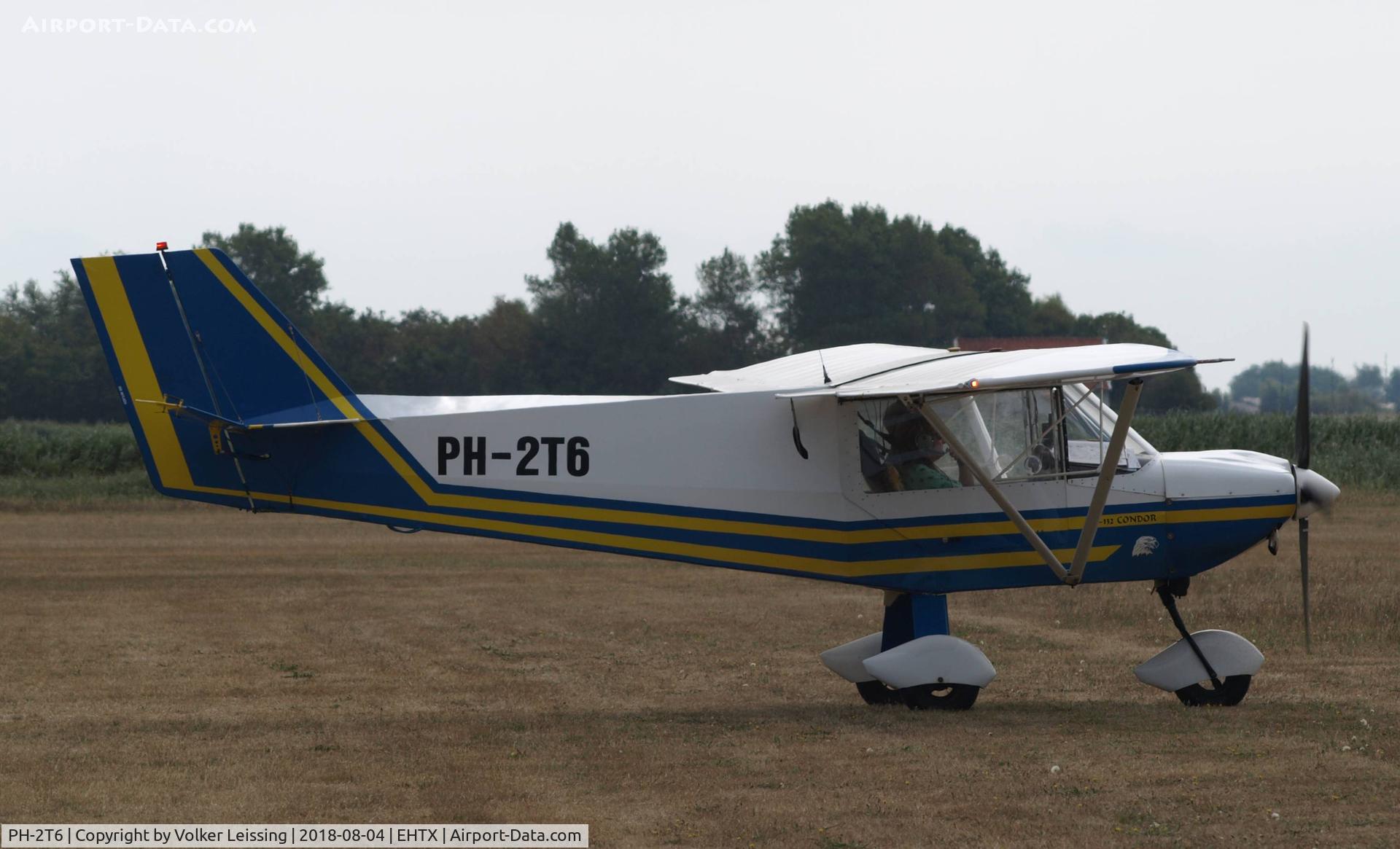 PH-2T6, 1995 TL Ultralight TL-132 Condor C/N 95C15, taxi to parking