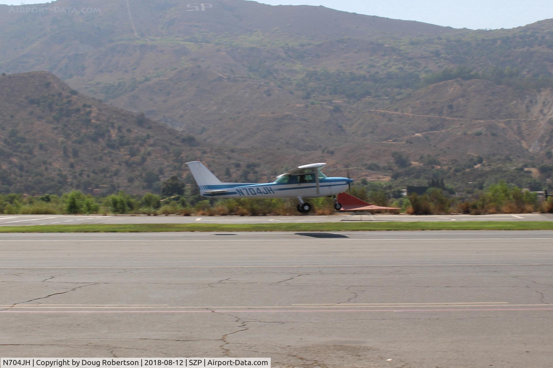 N704JH, 1976 Cessna 150M C/N 15078644, 1976 Cessna 150M, Continental O-200 100 Hp, takeoff climb Rwy 22