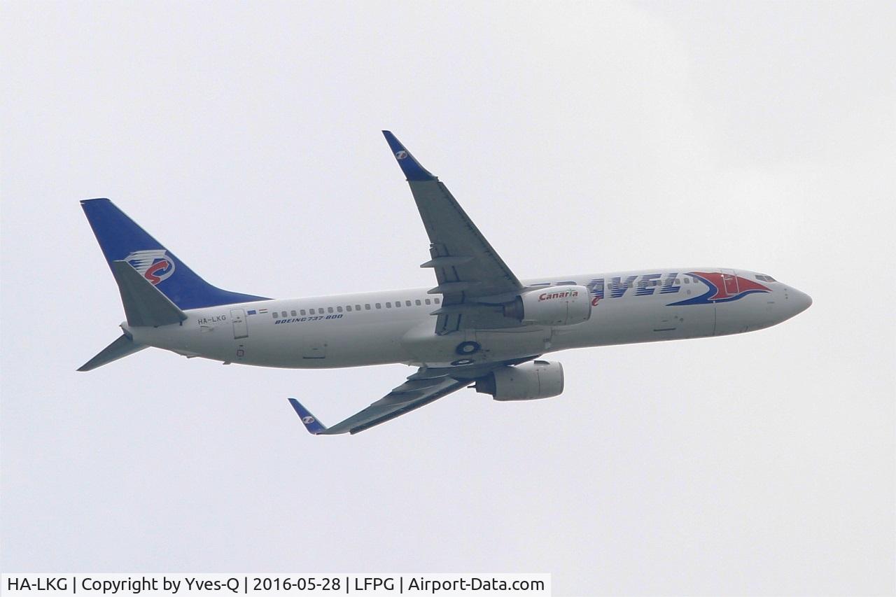 HA-LKG, 2001 Boeing 737-8CX C/N 32362, Boeing 737-8CX, Take off rwy 06R, Roissy Charles De Gaulle airport (LFPG-CDG)