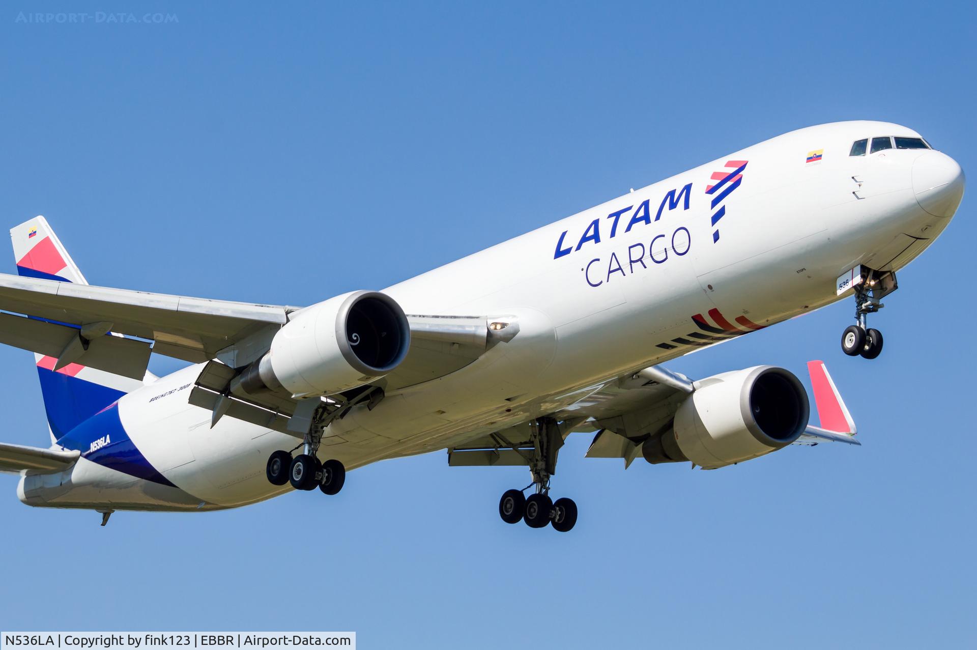 N536LA, 2001 Boeing 767-316F C/N 32573, 