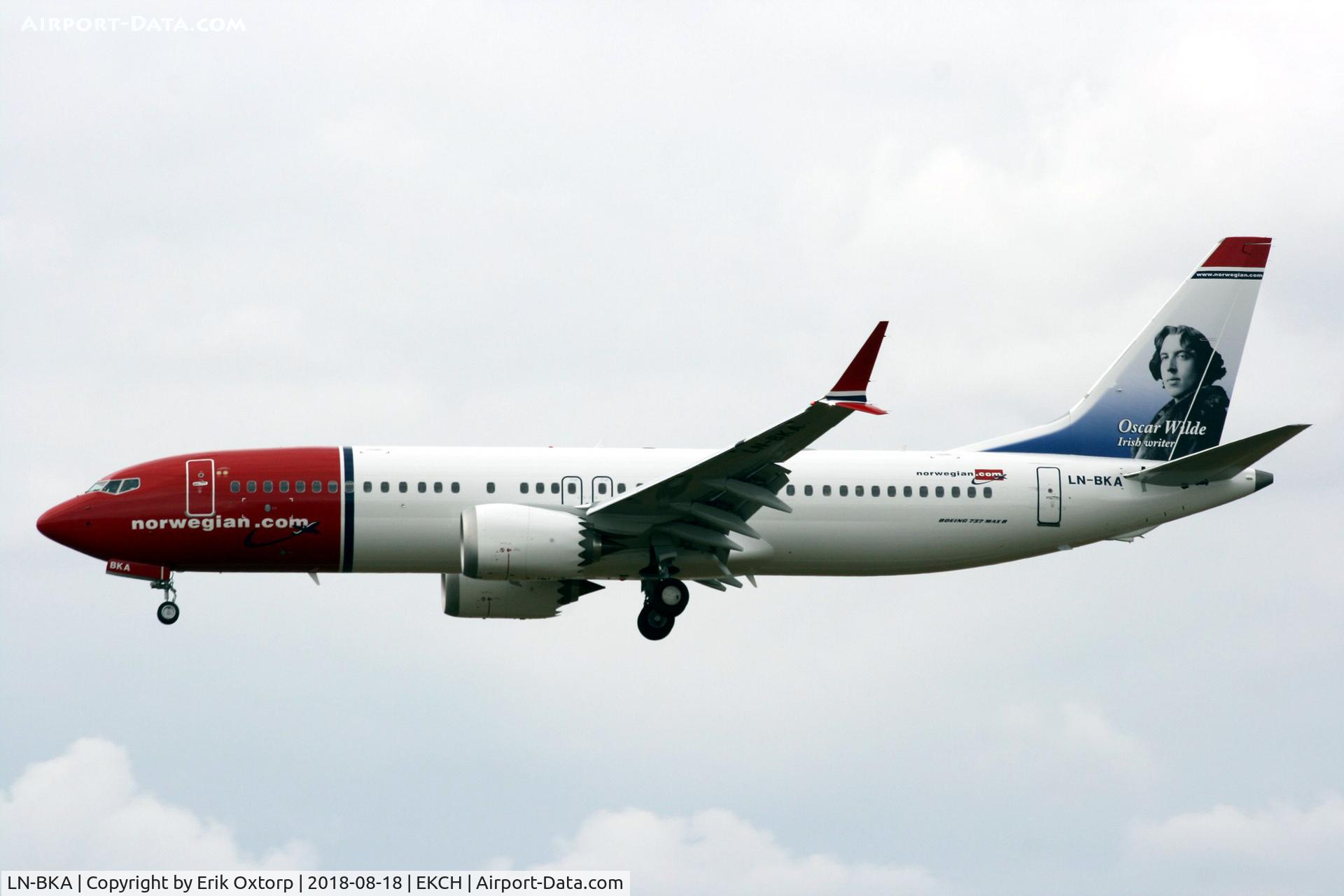 LN-BKA, 2018 Boeing 737-8 MAX C/N 42832, LN-BKA -a new 737-8 MAX landing rw 22L