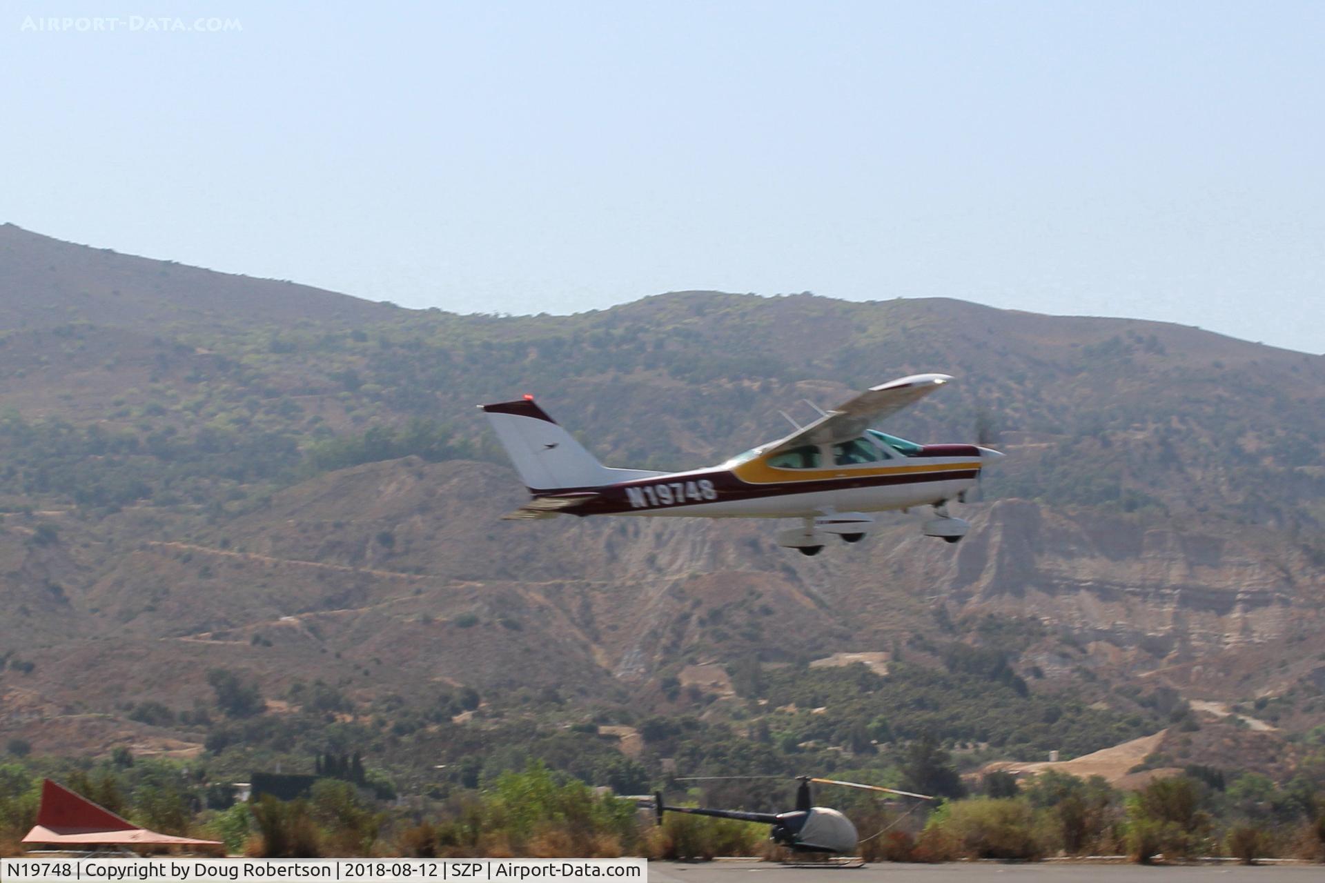 N19748, 1976 Cessna 177B Cardinal C/N 17702588, 1976 Cessna 177B CARDINAL, Lycoming O&VO-360 180 Hp, takeoff climb Rwy 22