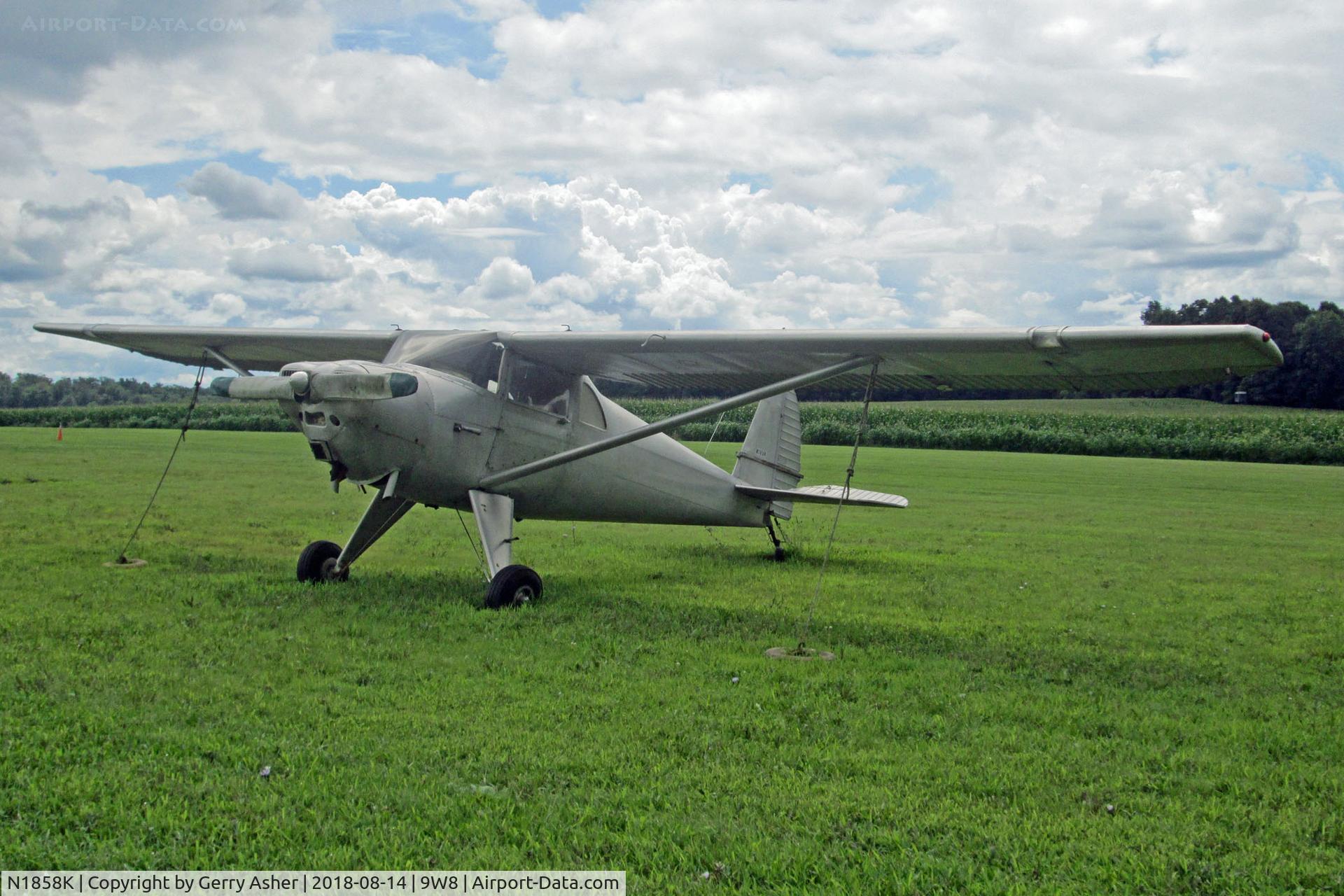 N1858K, 1947 Luscombe 8E Silvaire C/N 4585, On a tiedown at Baublitz Field