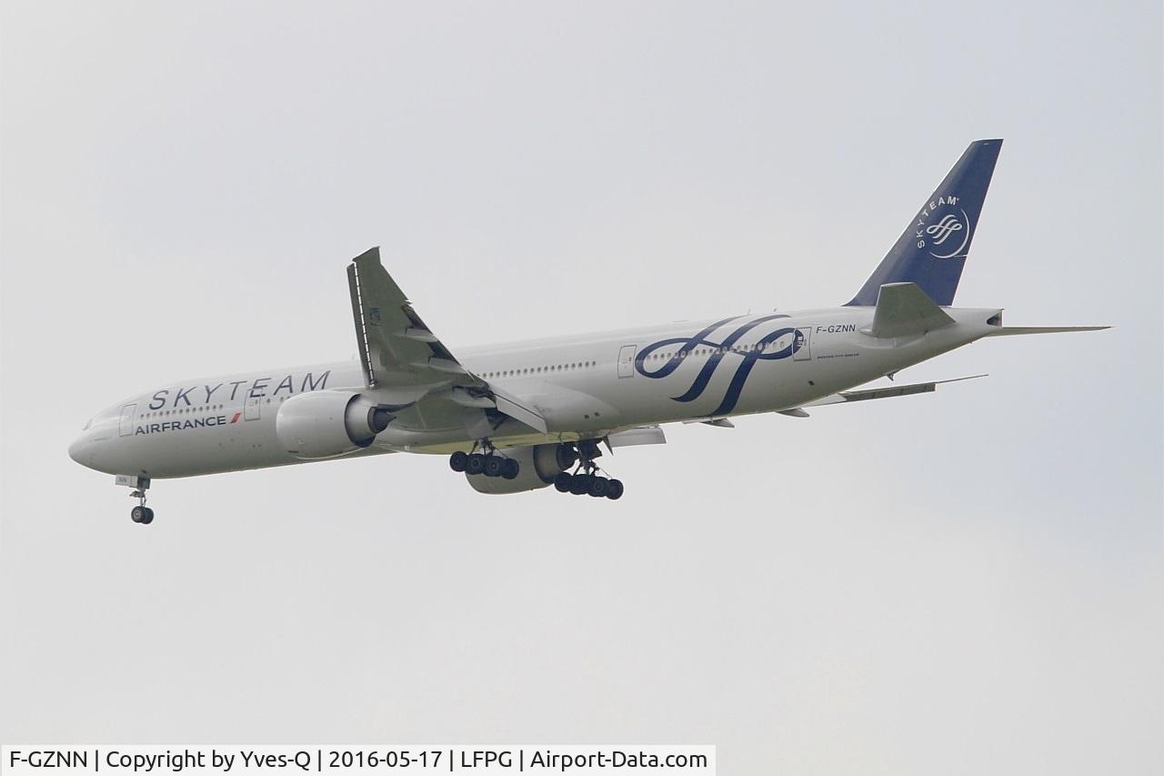 F-GZNN, 2012 Boeing 777-328/ER C/N 40376, Boeing 777-328ER, On final rwy 27R, Roissy Charles De Gaulle Airport (LFPG-CDG)