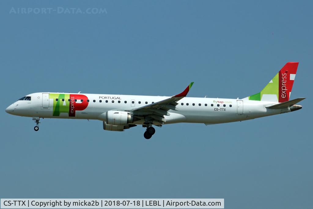 CS-TTX, 2011 Embraer 195LR (ERJ-190-200LR) C/N 19000429, Landing