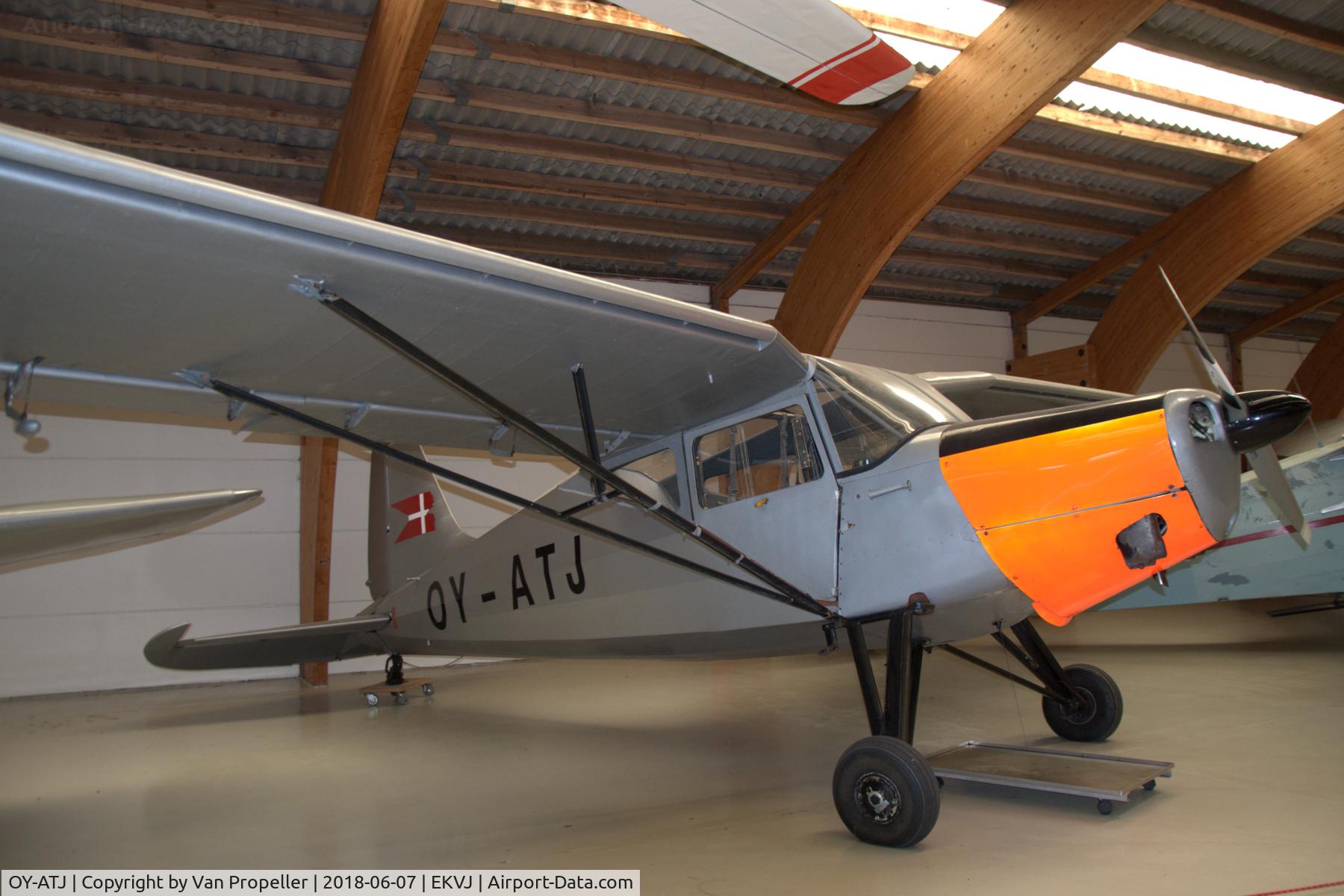 OY-ATJ, 1948 SAI KZ VII Laerke C/N 186, SAI KZ VII Lærke