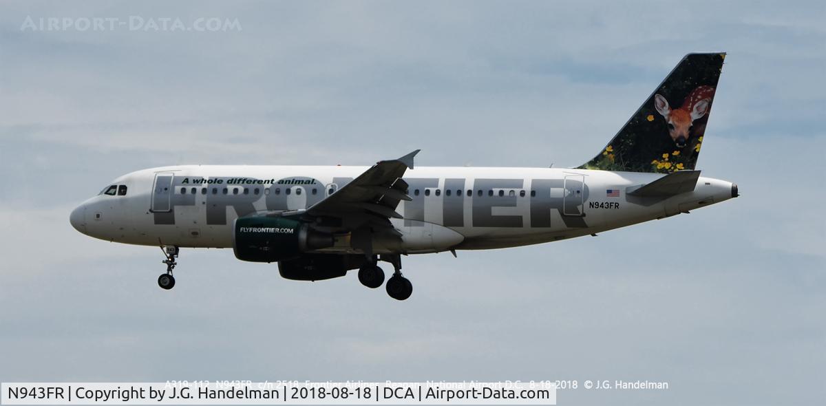 N943FR, 2005 Airbus A319-112 C/N 2518, On final.