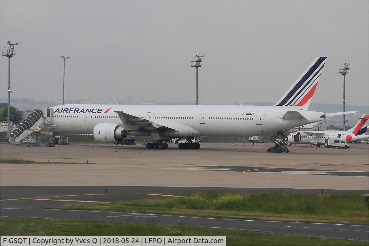 F-GSQT, 2007 Boeing 777-328/ER C/N 32846, Boeing 777-328 ER, Parked, Paris-Orly airport (LFPO-ORY)