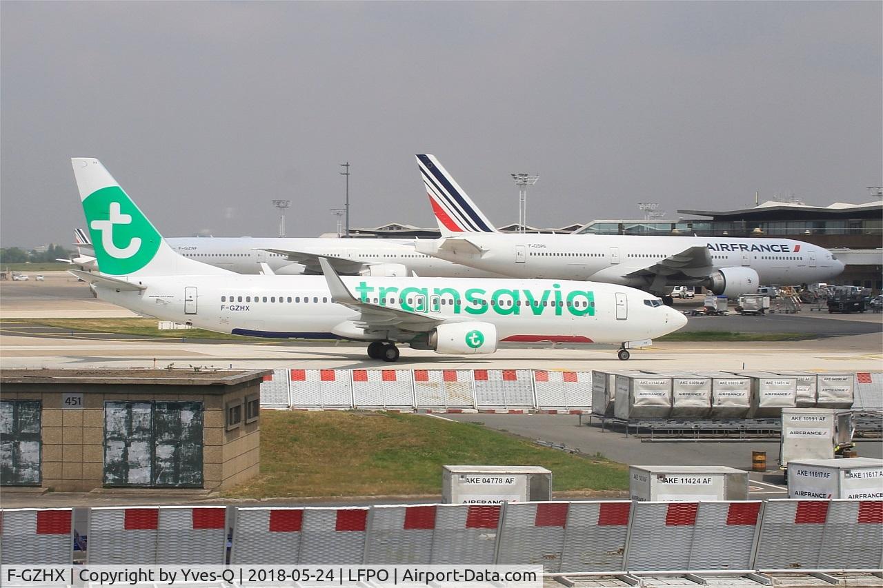 F-GZHX, 2016 Boeing 737-8K2 C/N 41343, Boeing 737-8K2, Taxiing to boarding ramp, Paris-Orly Airport (LFPO-ORY)