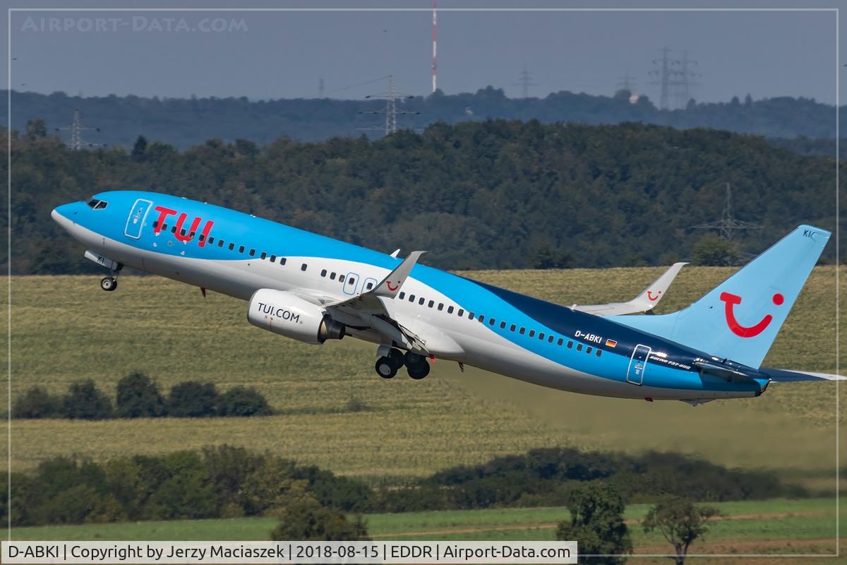 D-ABKI, 2009 Boeing 737-86J C/N 37748, Boeing 737-86J