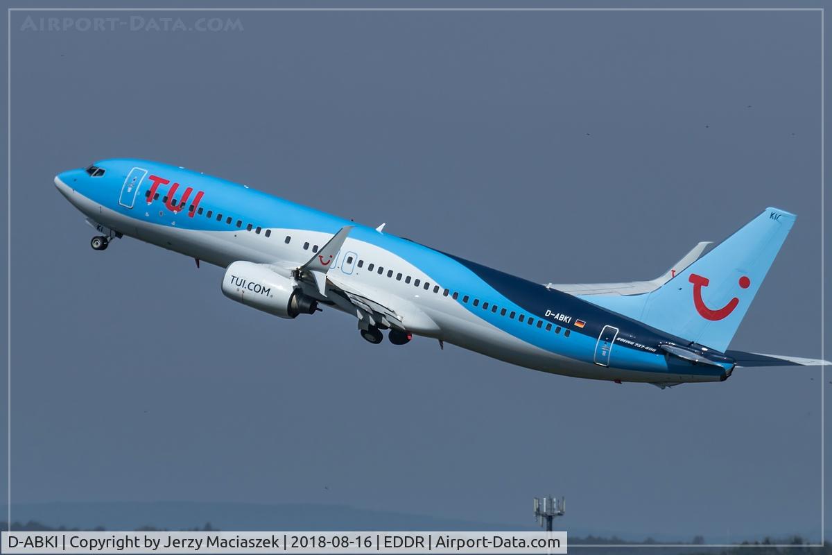 D-ABKI, 2009 Boeing 737-86J C/N 37748, Boeing 737-86J