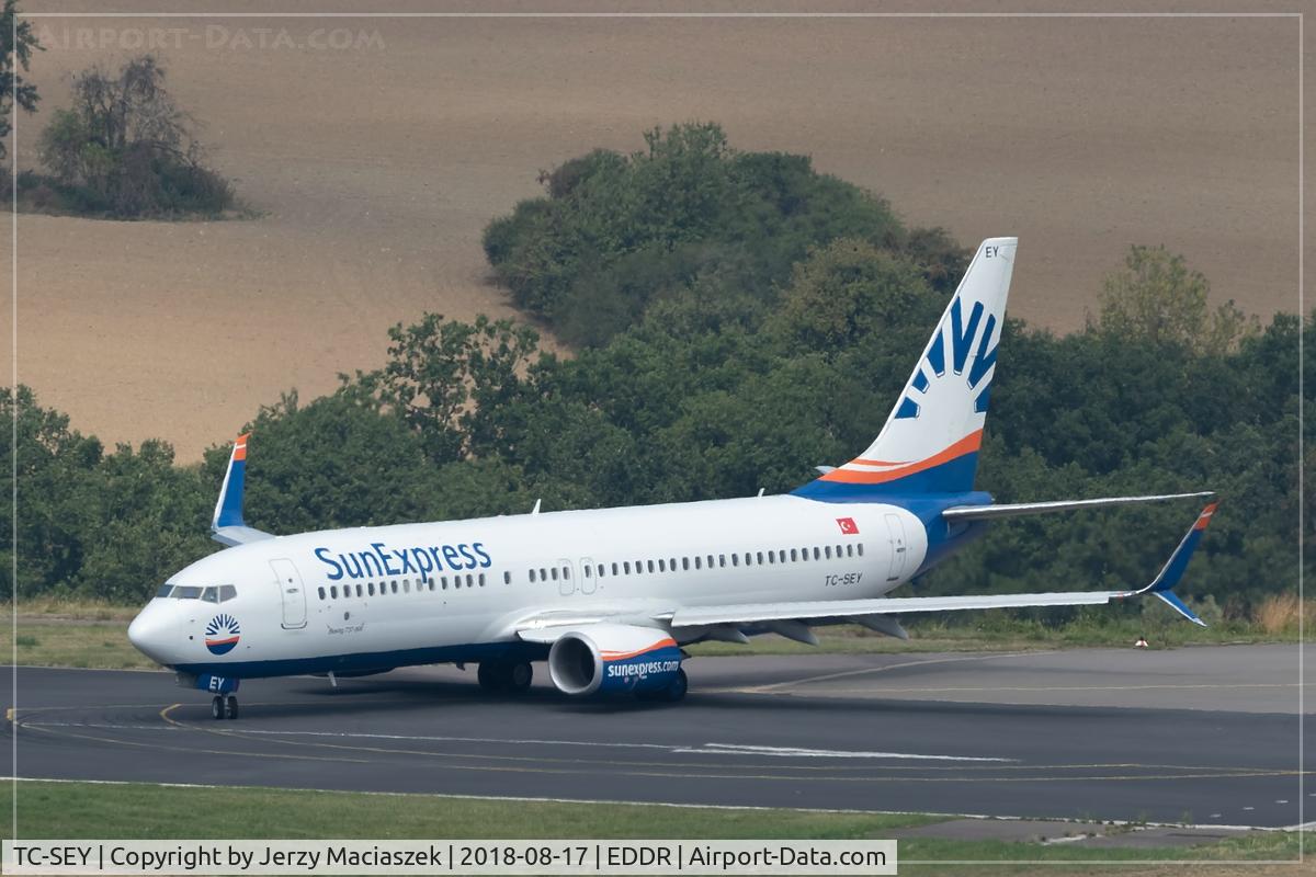 TC-SEY, 2016 Boeing 737-8HC C/N 61182, Boeing 737-8HC