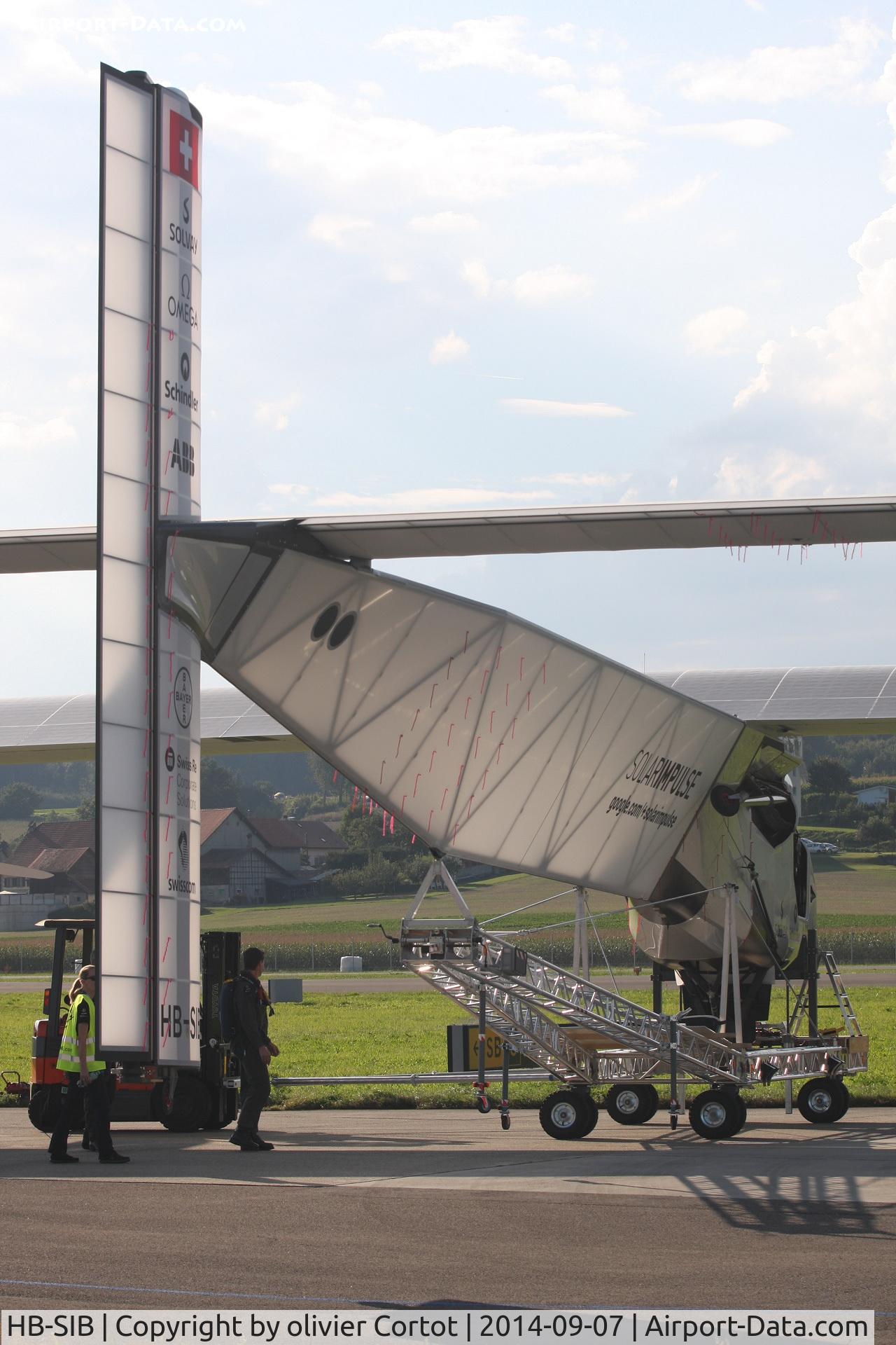 HB-SIB, 2014 Solar Impulse Solar Impulse S2 C/N 001, note the structure