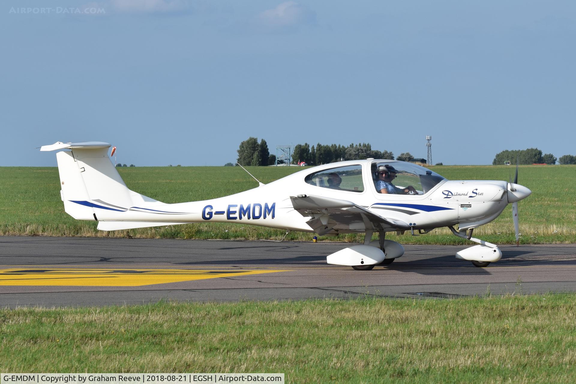 G-EMDM, 2000 Diamond DA-40 Diamond Star C/N 40.009, Departing from Norwich.