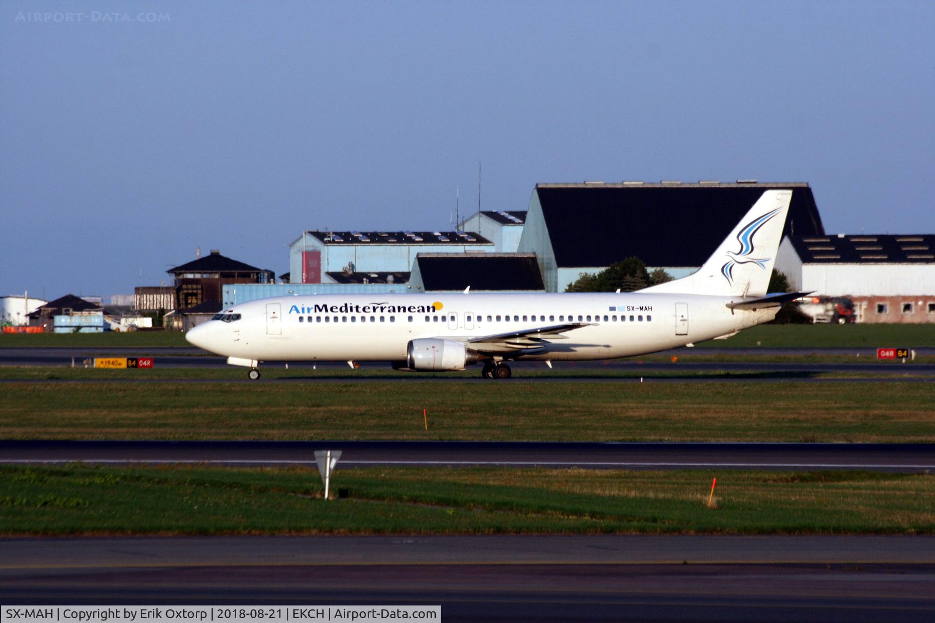 SX-MAH, 1990 Boeing 737-405 C/N 24643, SX-MAH landed rw 22L