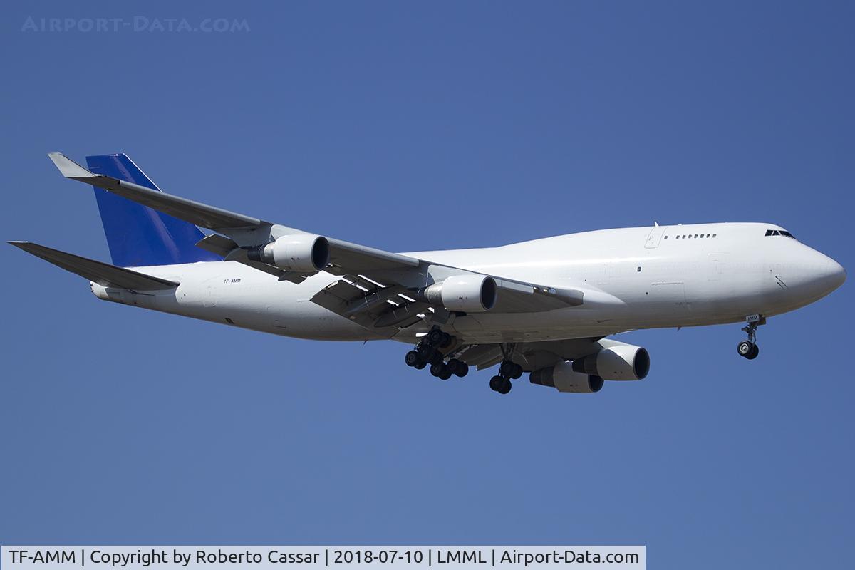 TF-AMM, 1993 Boeing 747-4H6BD SF C/N 25700, Runway 13