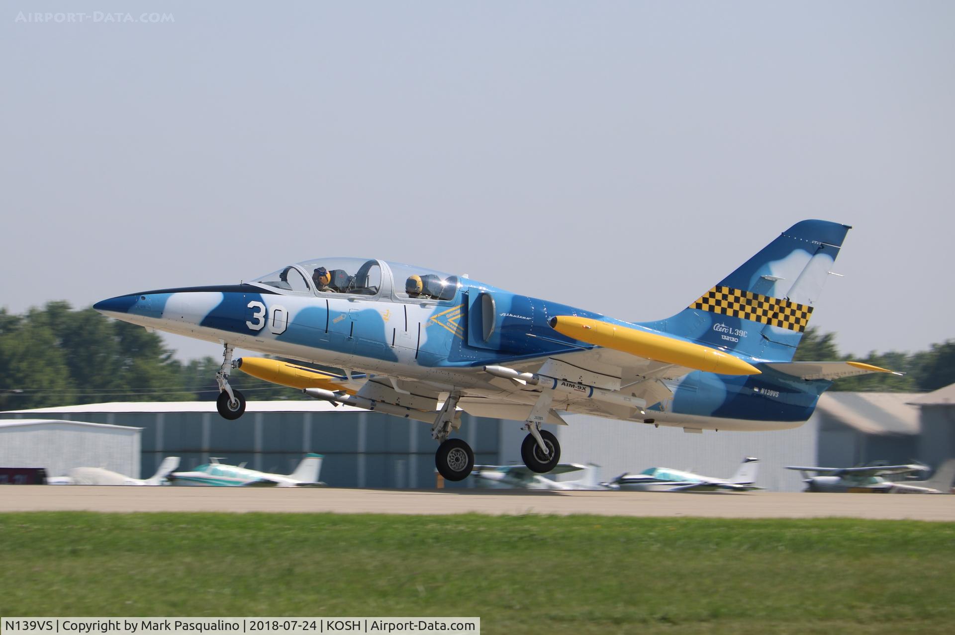 N139VS, 1981 Aero L-39 Albatros C/N 132130, Aero L-39