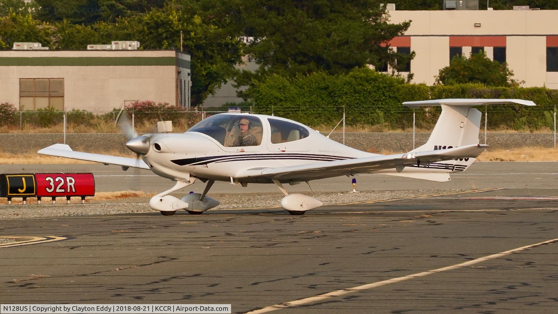 N128US, 2006 Diamond DA-40 Diamond Star C/N 40.728, Buchanan Field Concord California 2018.