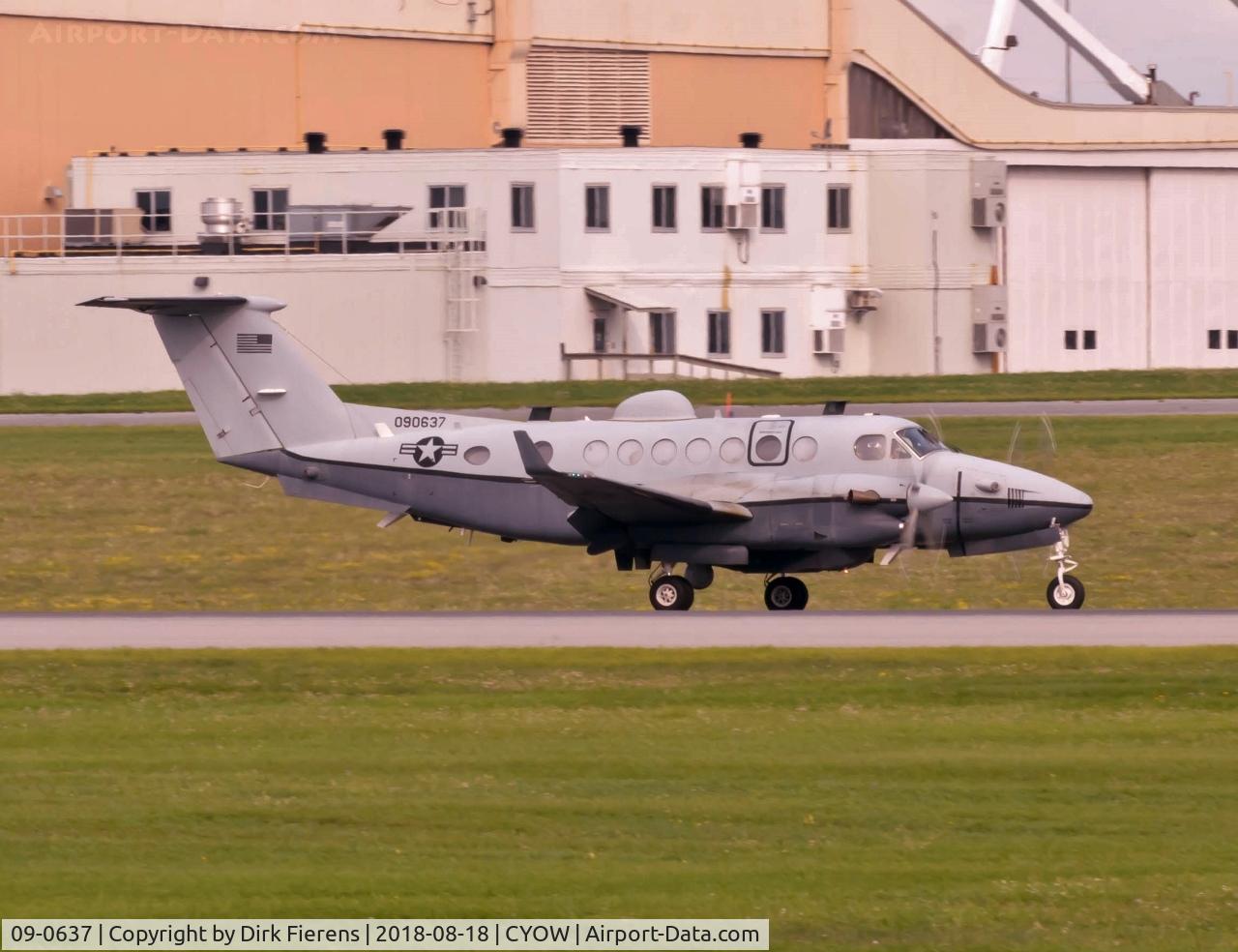 09-0637, 2010 Raytheon Beech MC-12W Liberty C/N FL-637, Just arrived on runway 07.