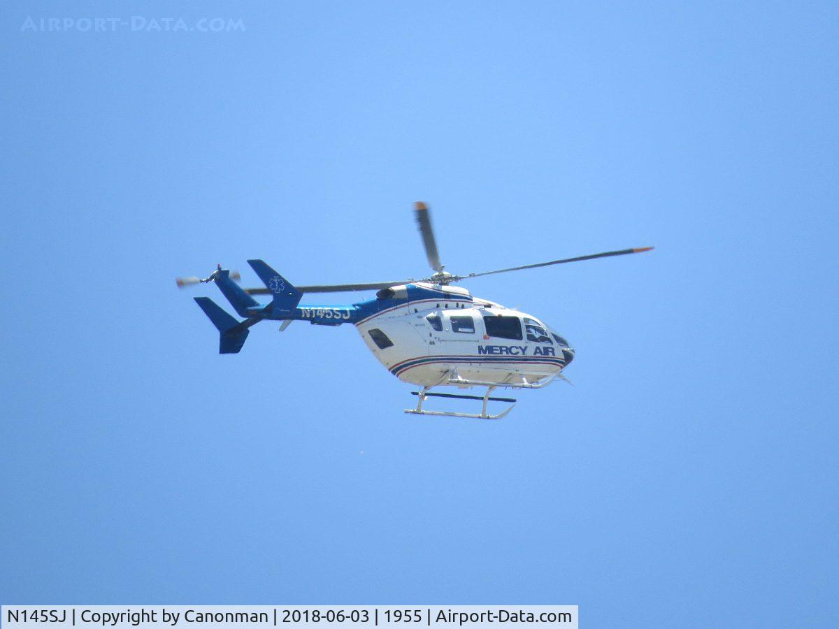 N145SJ, Eurocopter-Kawasaki EC-145 (BK-117C-2) C/N 9091, Flying south