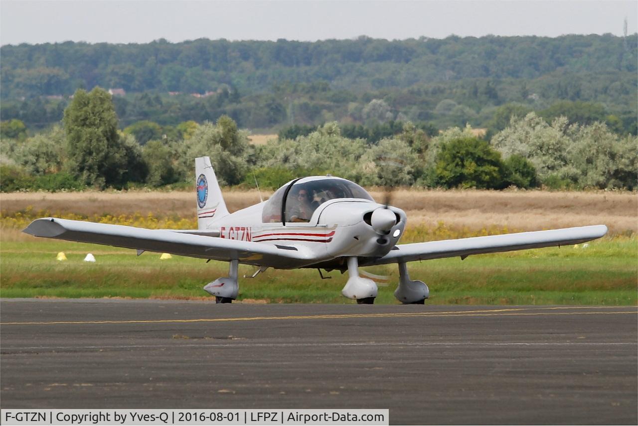 F-GTZN, 2000 Robin HR-200-120B C/N 351, Robin HR-200-120B, Taxiing, , Saint-Cyr-l'École Airfield (LFPZ-XZB)