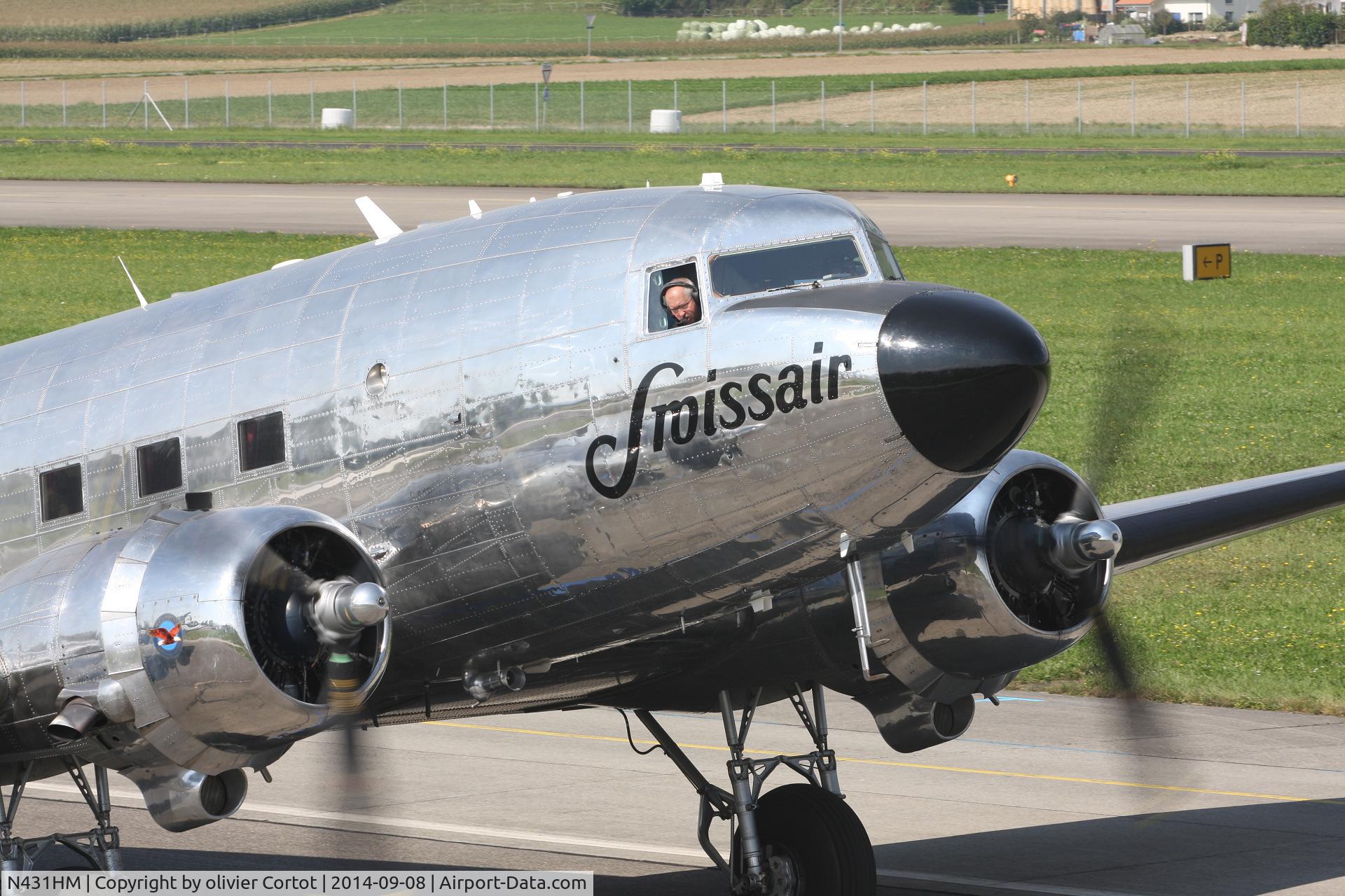 N431HM, 1943 Douglas DC-3C-S1C3G (C-47A) C/N 9995, trying to stay on the taxiway of Payerne