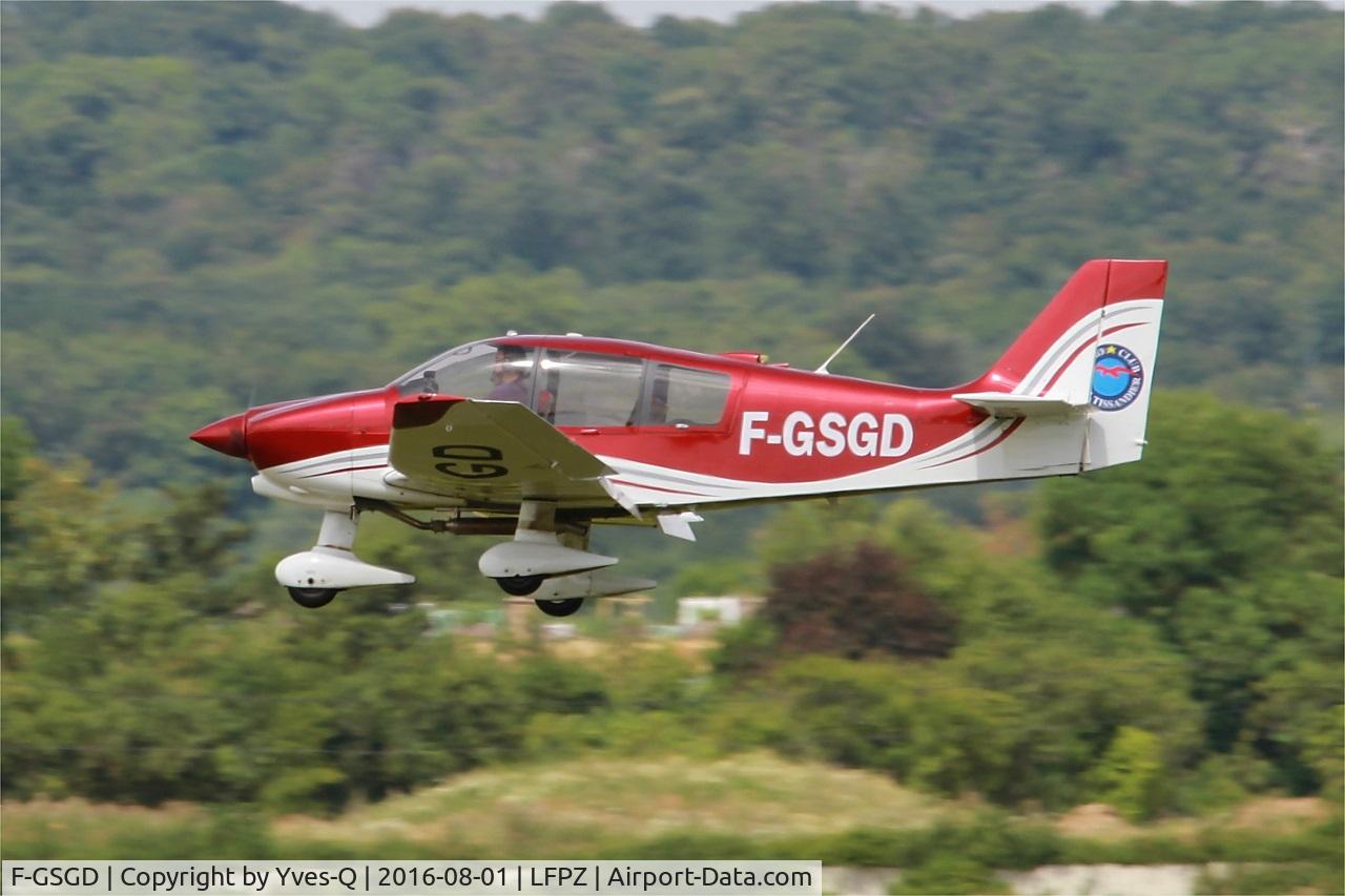 F-GSGD, Robin DR-400-160 Chevalier C/N 2504, Robin DR-400-160 Chevalier, On final rwy 29L, Saint-Cyr-l'École Airfield (LFPZ-XZB)