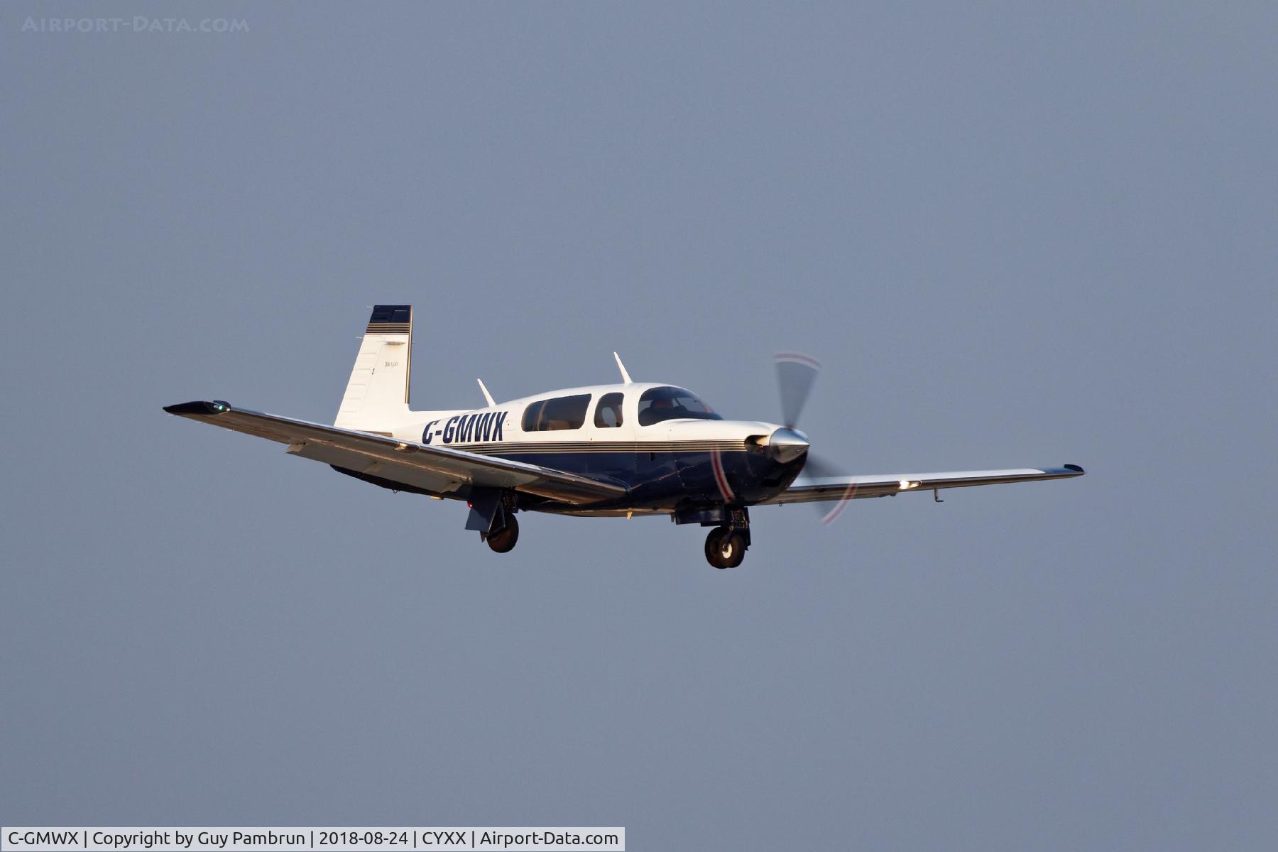 C-GMWX, 1998 Mooney M20M Bravo C/N 27-0258, Landing