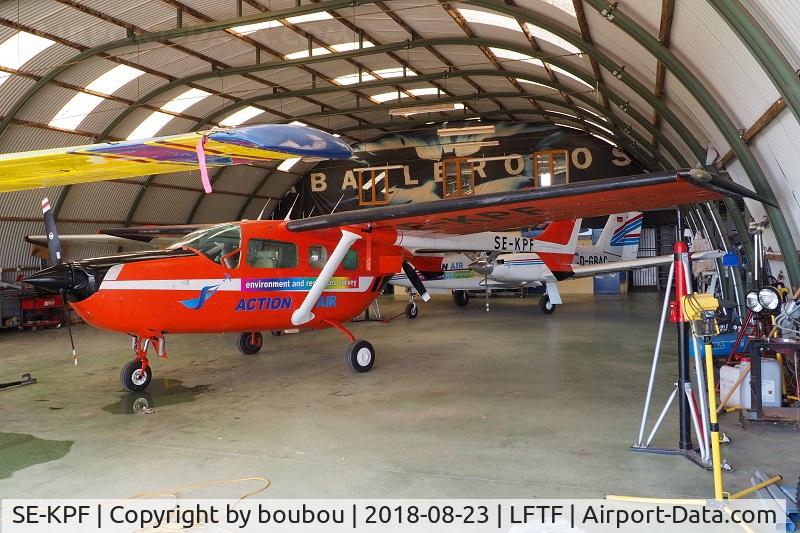 SE-KPF, Cessna 337 Super Skymaster C/N 01806, OPR : Action Communication - Cuers -France