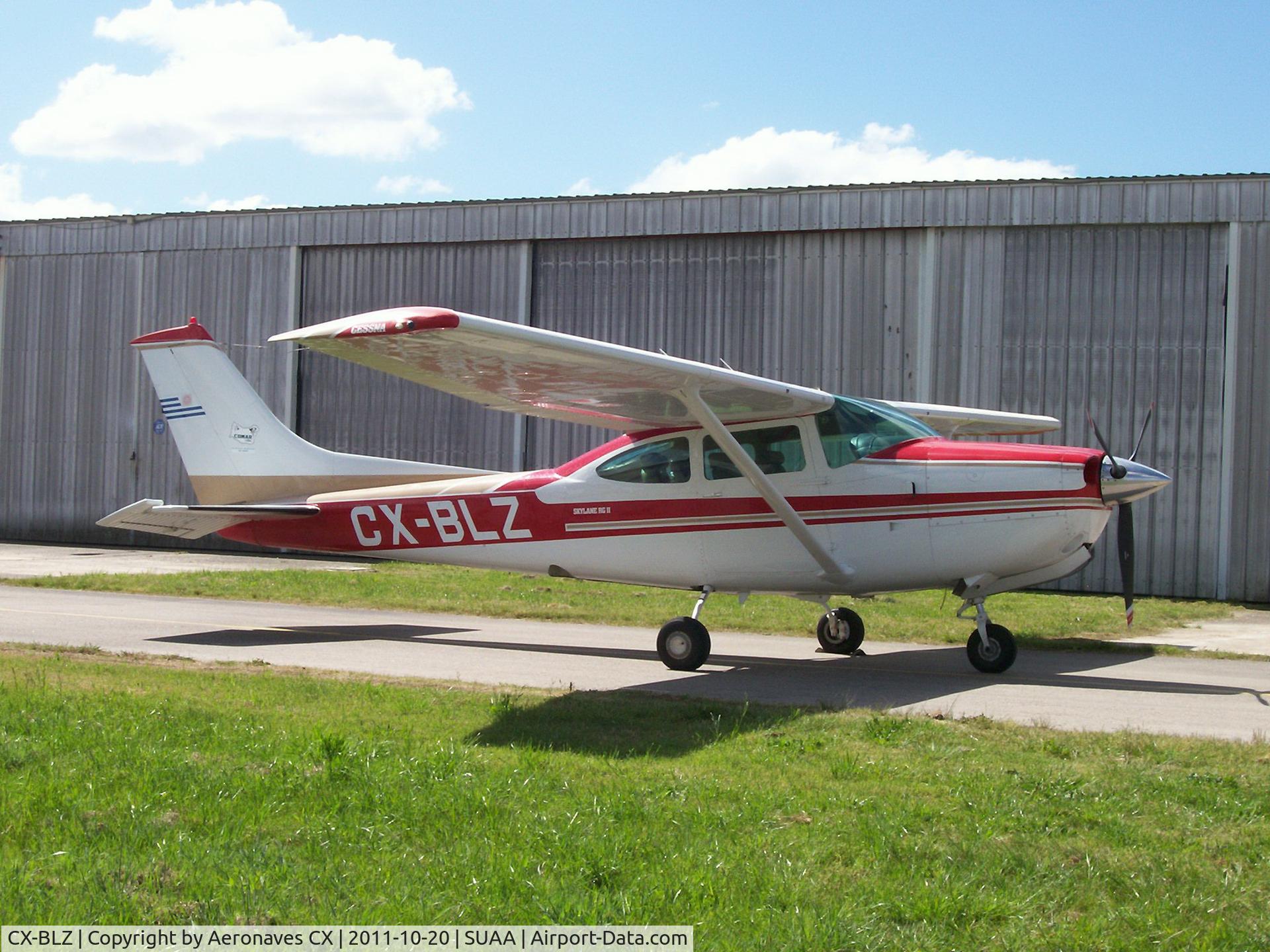 CX-BLZ, 1956 Cessna R182RG II Skylane RG C/N R182-01360, En Aeropuerto Int. Ángel S. Adami.