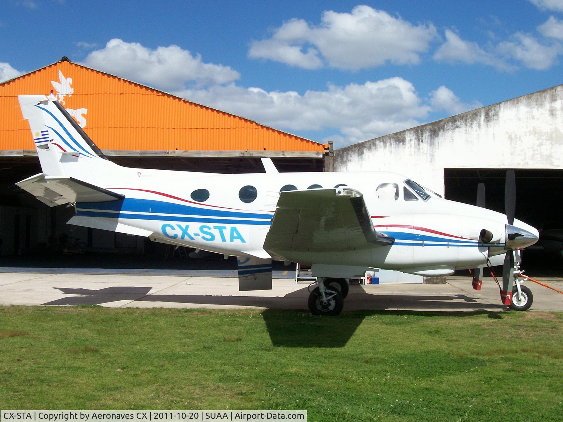CX-STA, 1982 Beechcraft King Air C-90 C/N LJ 990, Esquema original ferry.