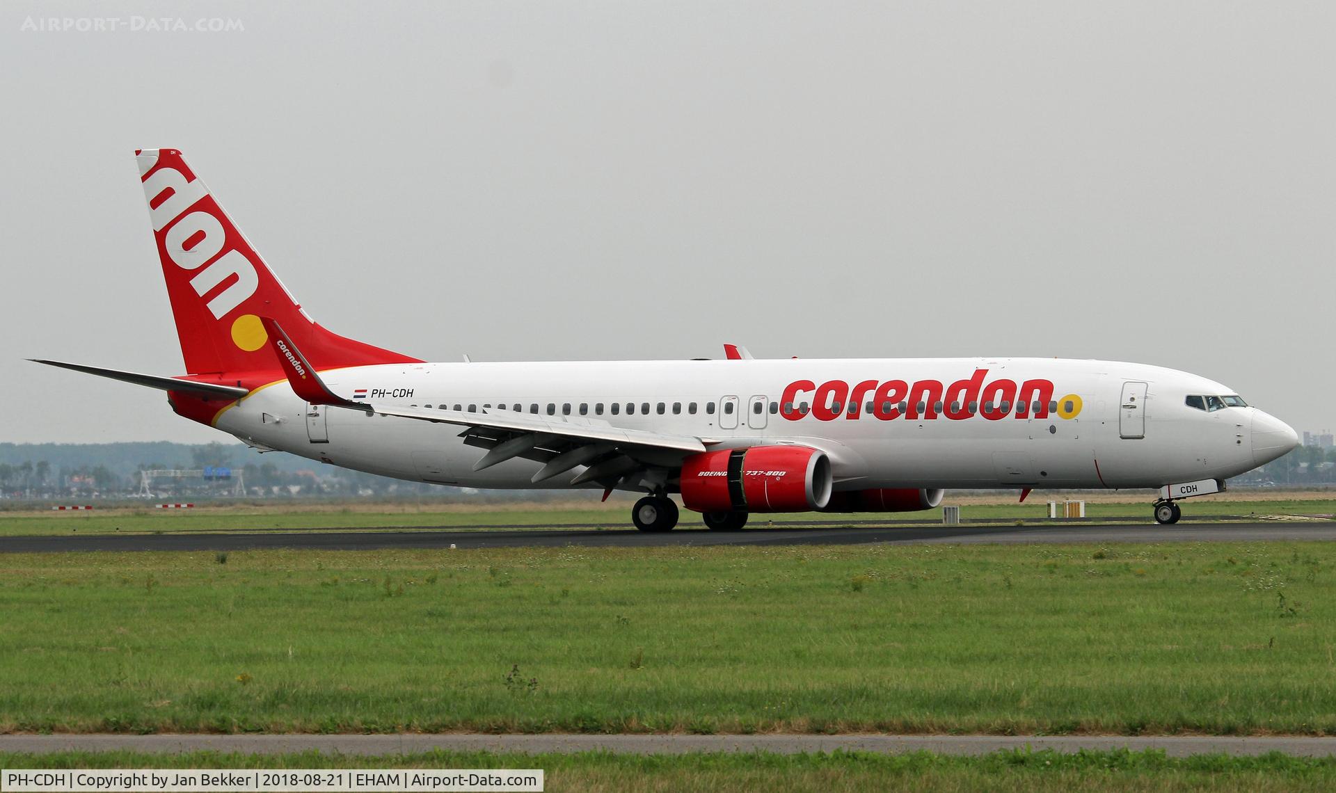 PH-CDH, 2011 Boeing 737-86J C/N 36121, Schiphol Amsterdam