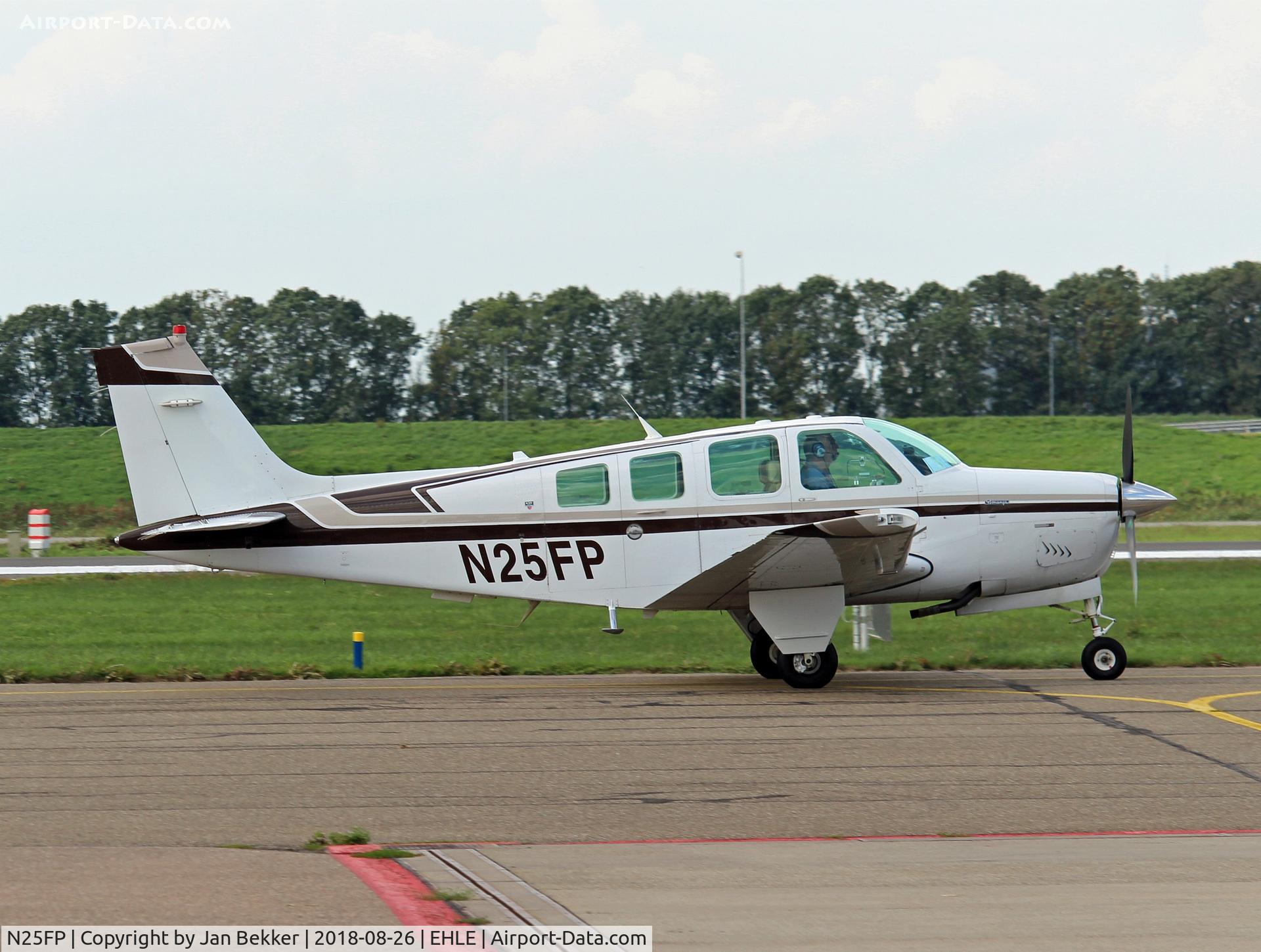 N25FP, 1992 Beech A36 Bonanza 36 C/N E-2720, Lelystad Airport