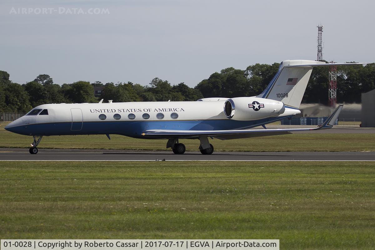 01-0028, 2001 Gulfstream Aerospace VC-37A (Gulfstream V) C/N 620, RIAT 2017